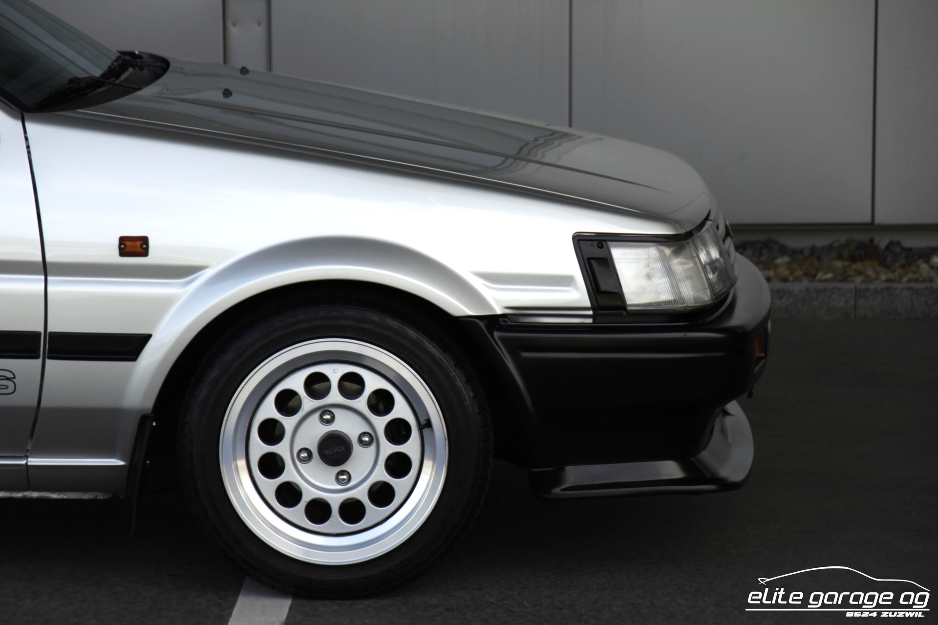 TOYOTA Corolla 1600 GTi Twin Cam AE86 VETERANENGEPRÜFT-image-9