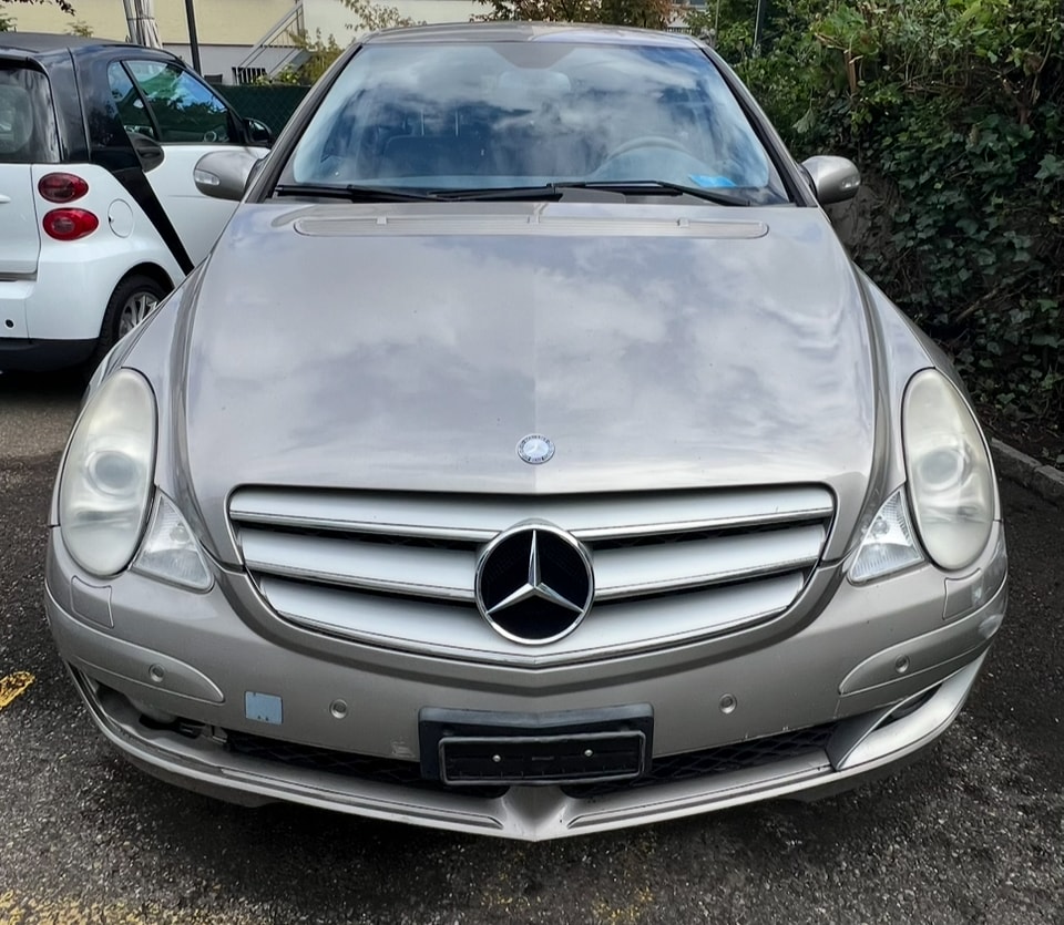 MERCEDES-BENZ R 350 L 7G-Tronic-showroom-element-3