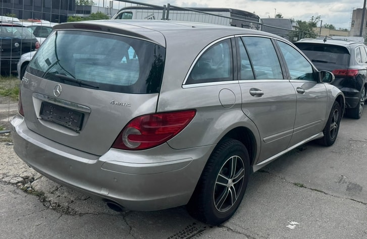 MERCEDES-BENZ R 350 L 7G-Tronic-image-4
