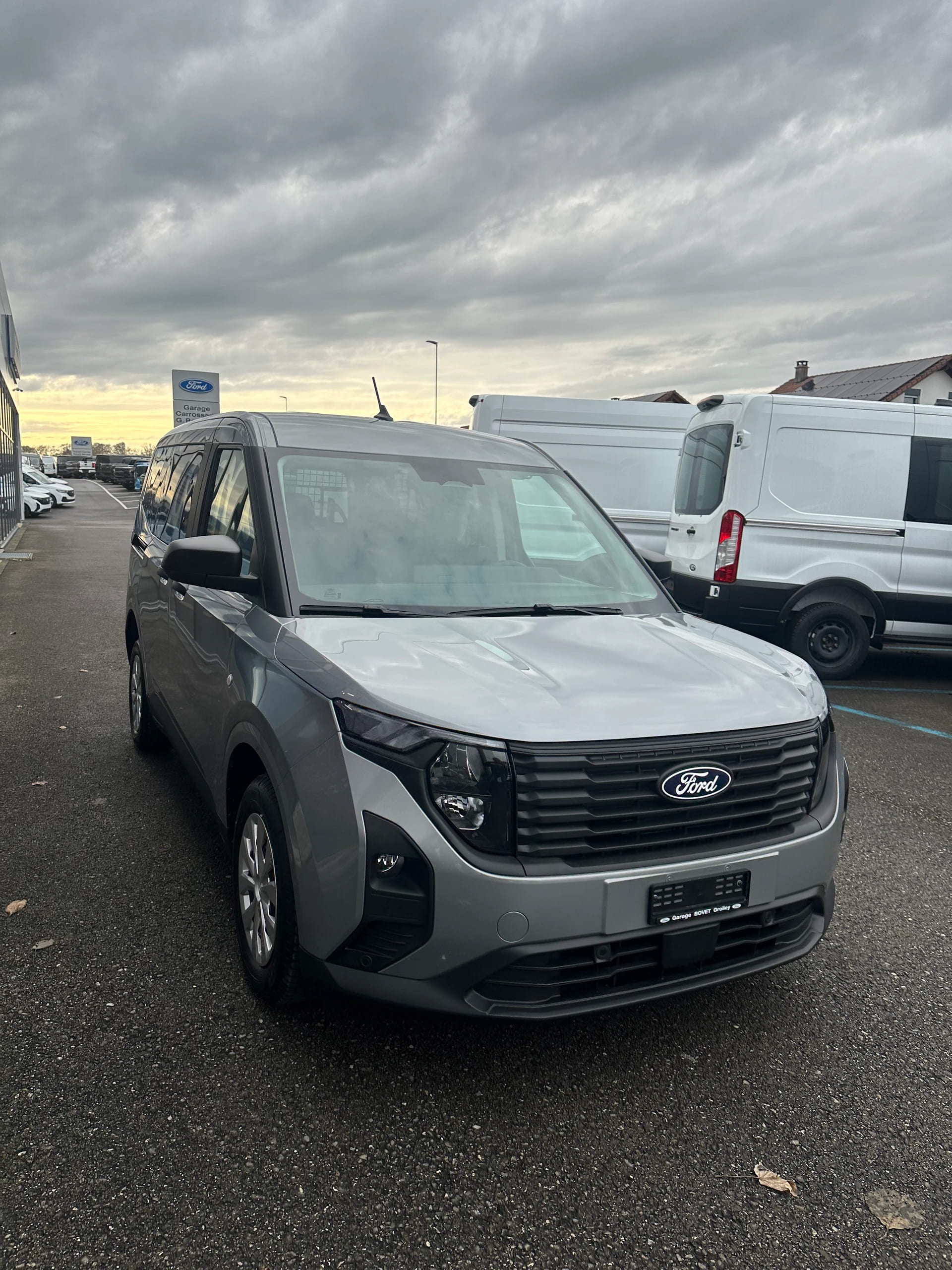 FORD Transit Courier Dkab. van 1.0 Trend/100CV/Man.-image-7