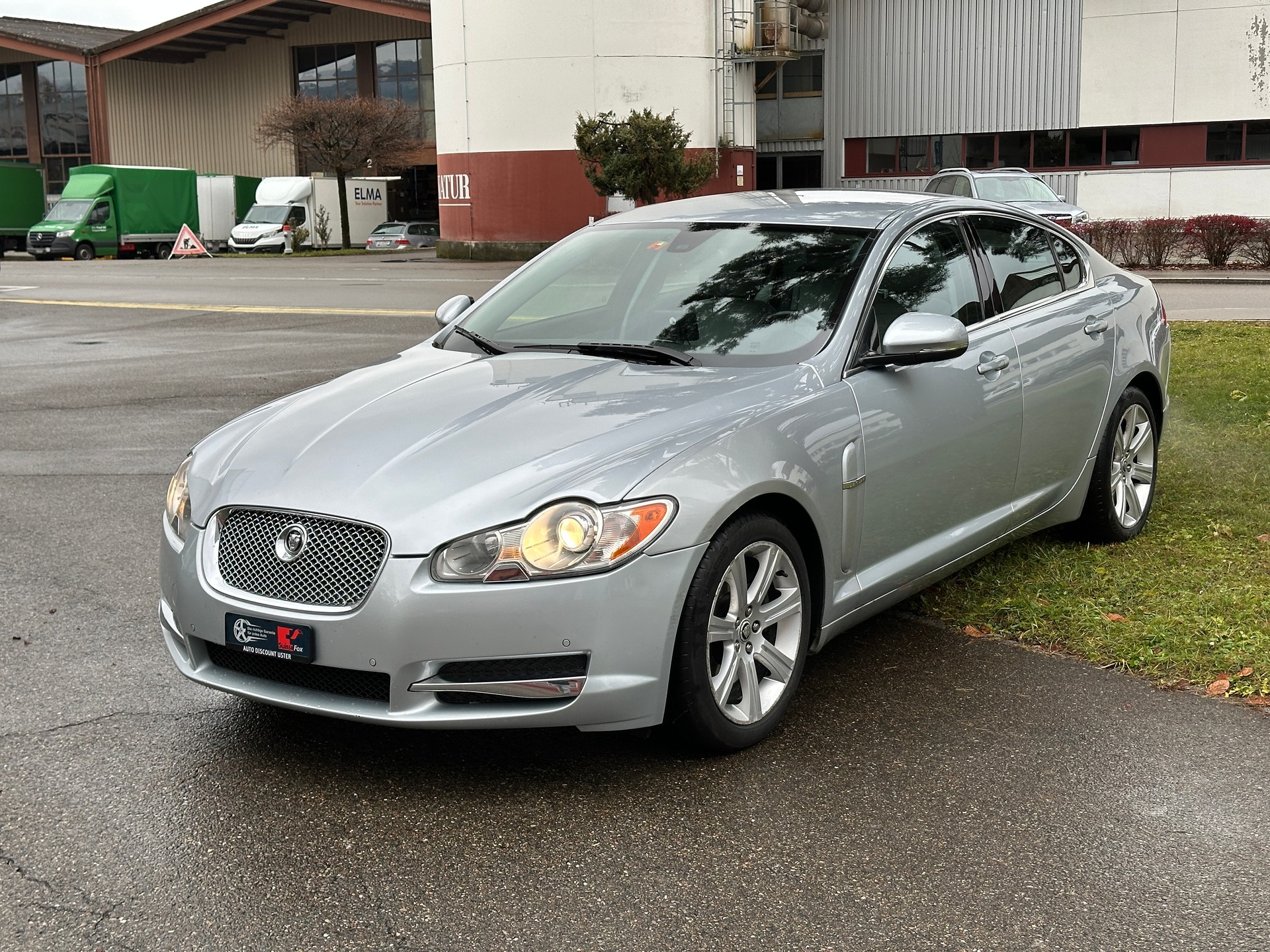 JAGUAR XF 3.0 V6 Greenwich Premium Luxury-image-1
