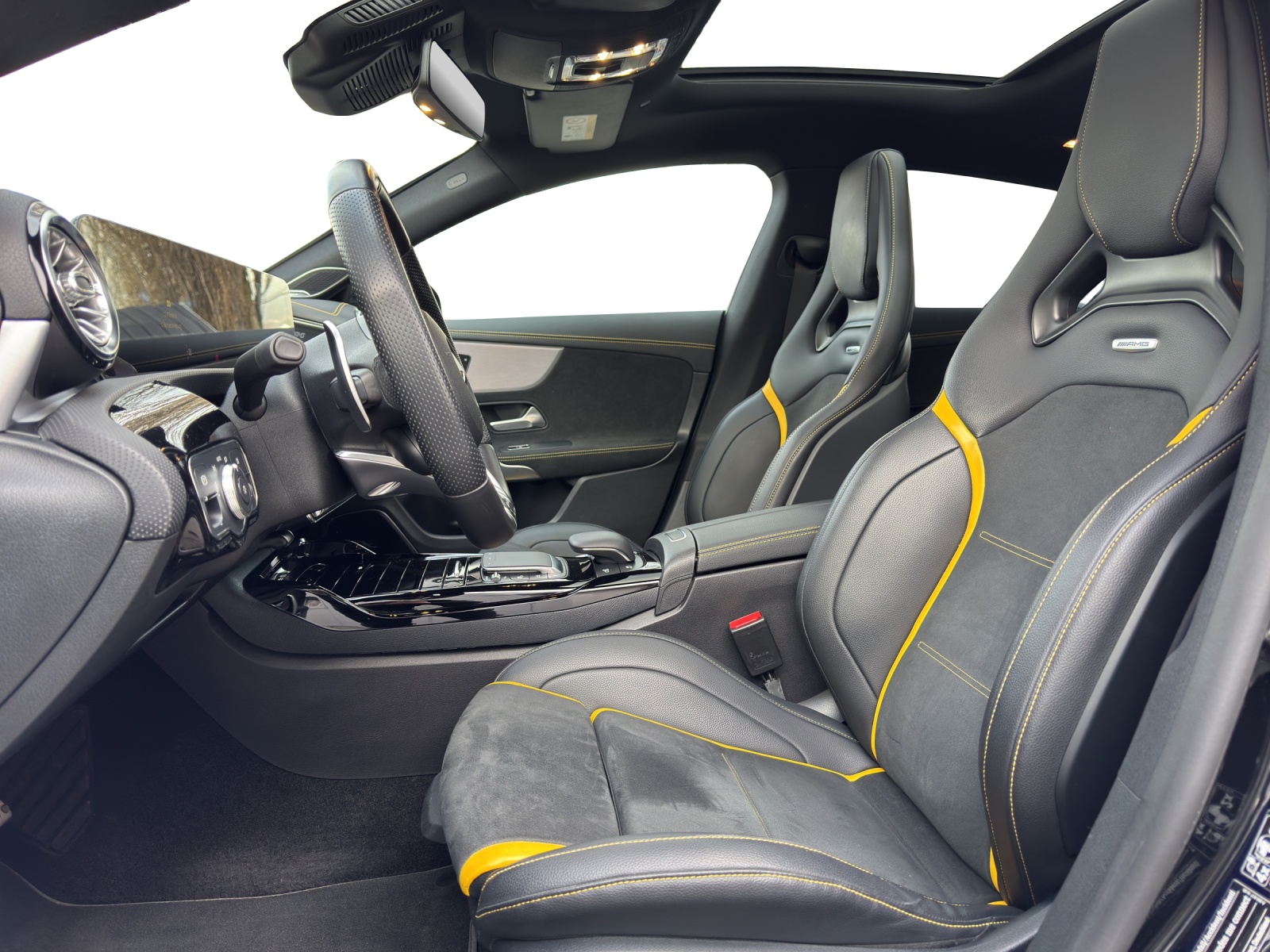 MERCEDES-BENZ CLA SB 45 S AMG 4Matic+-image-3