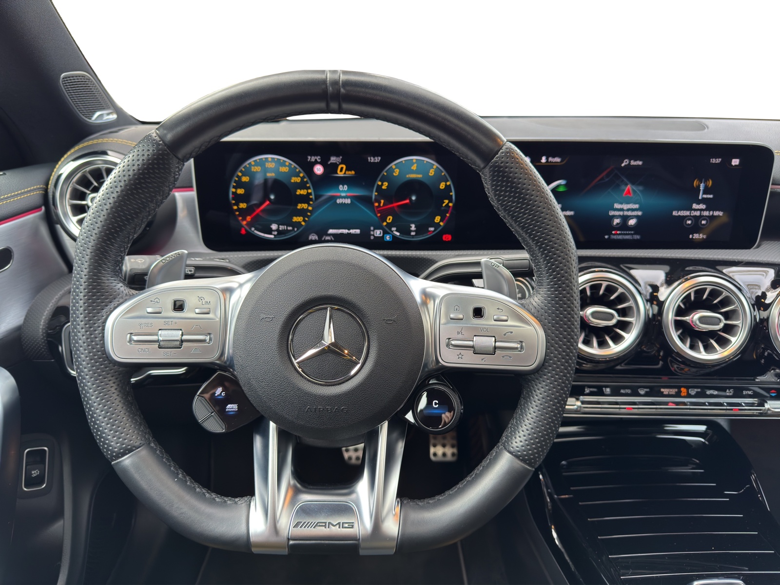 MERCEDES-BENZ CLA SB 45 S AMG 4Matic+-image-5
