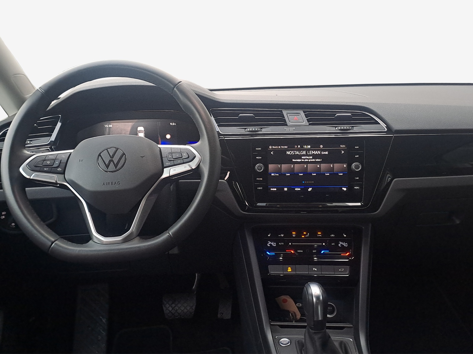 VW Touran 1.5 TSI EVO Comfortline United DSG-image-8