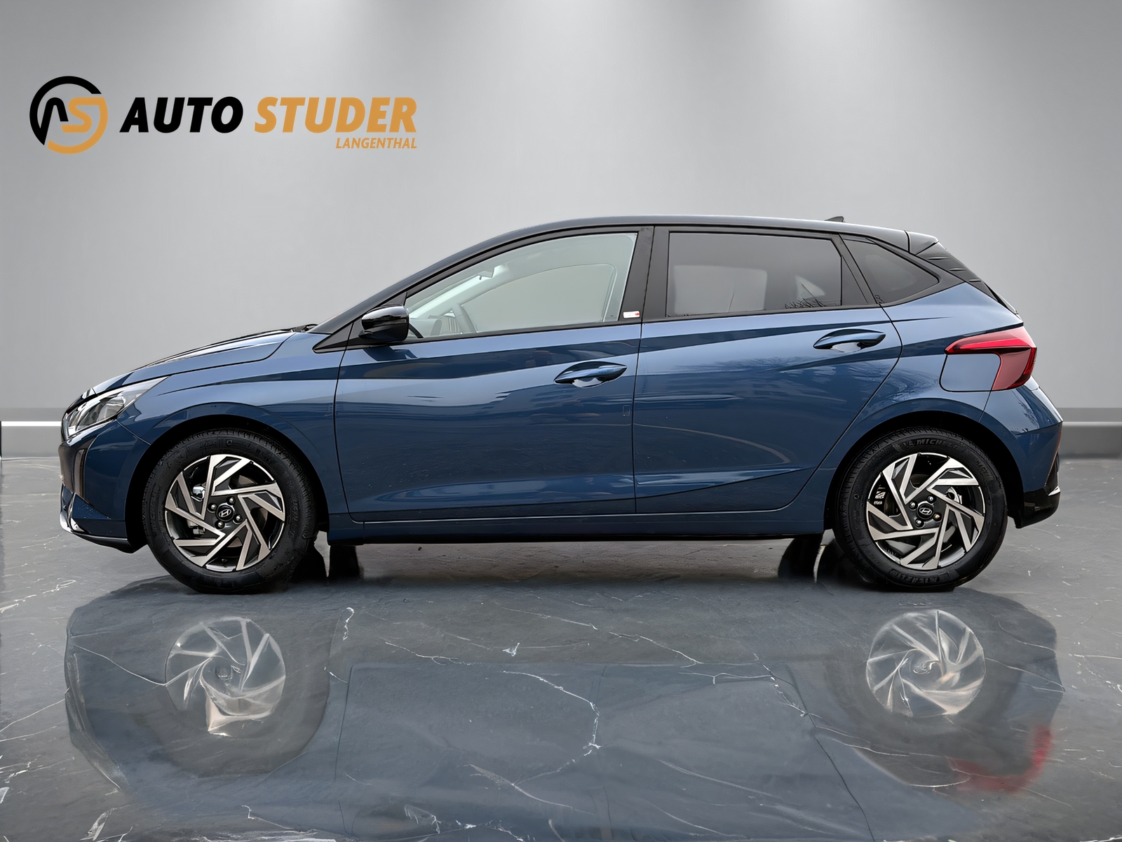 HYUNDAI i20 1.0 T-GDi Amplia-image-8