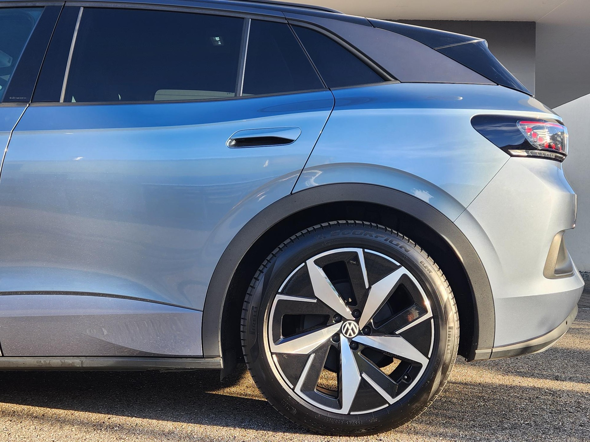 VW ID.4 GTX 77 kWh 4Motion **BATTERIEZERTIFIKAT - DESIGN PACK+ KOMFORT PACK+ ASSISTENZ PACK.- MATRIX LED -GARANTIE BIS 09.2029 **-showroom-element-3