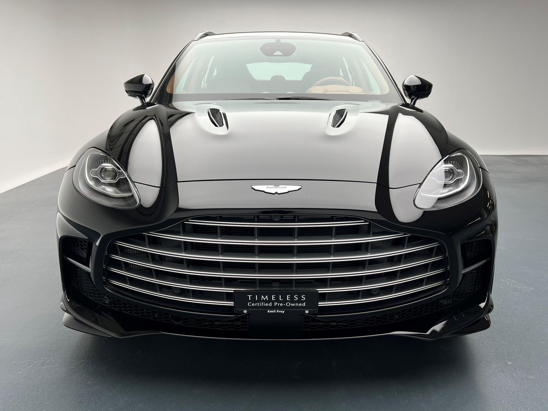 ASTON MARTIN DBX 707 4.0 V8 Bi-Turbo-image-6