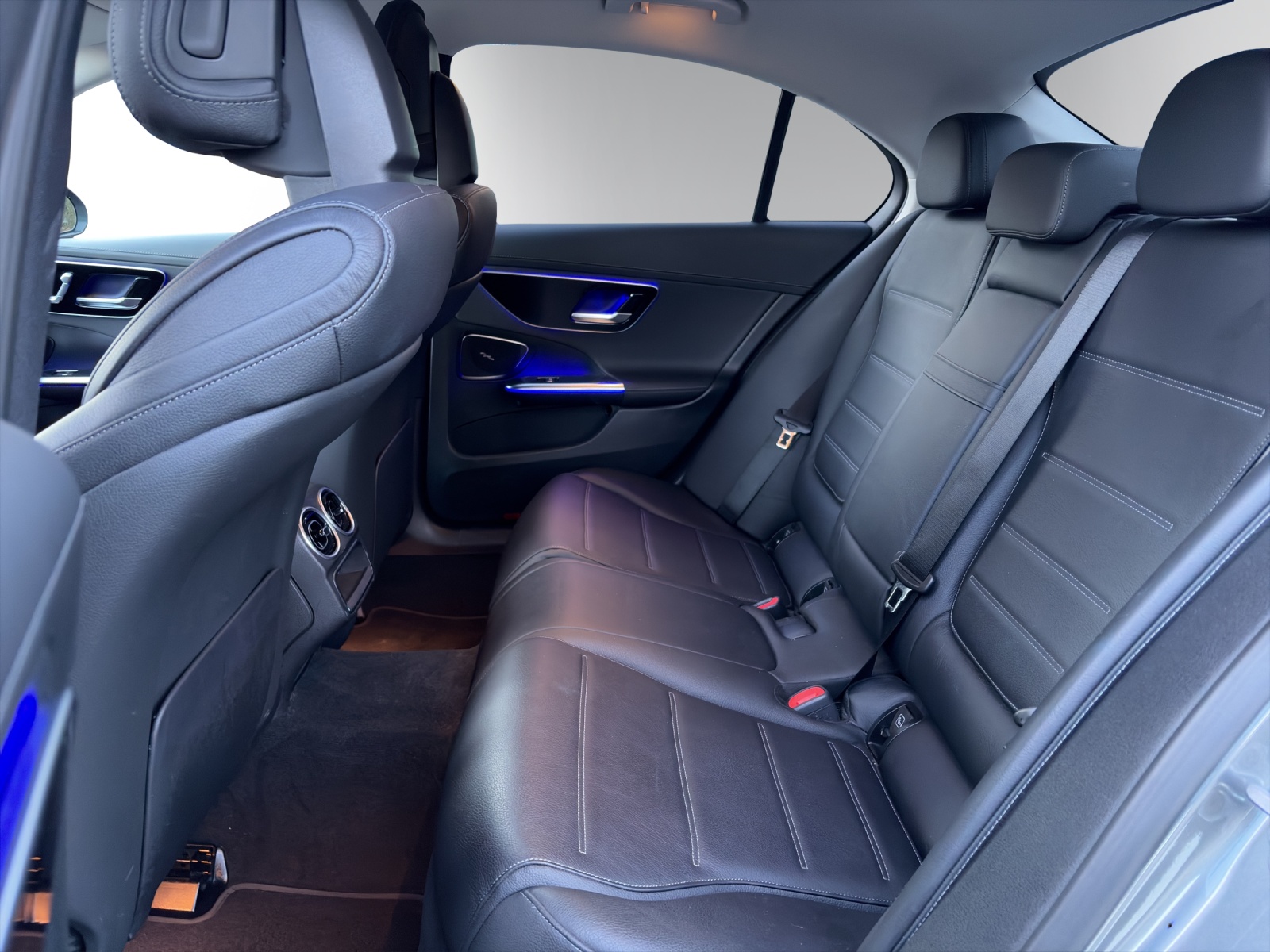 MERCEDES-BENZ C 200 4M Avantgarde-image-8