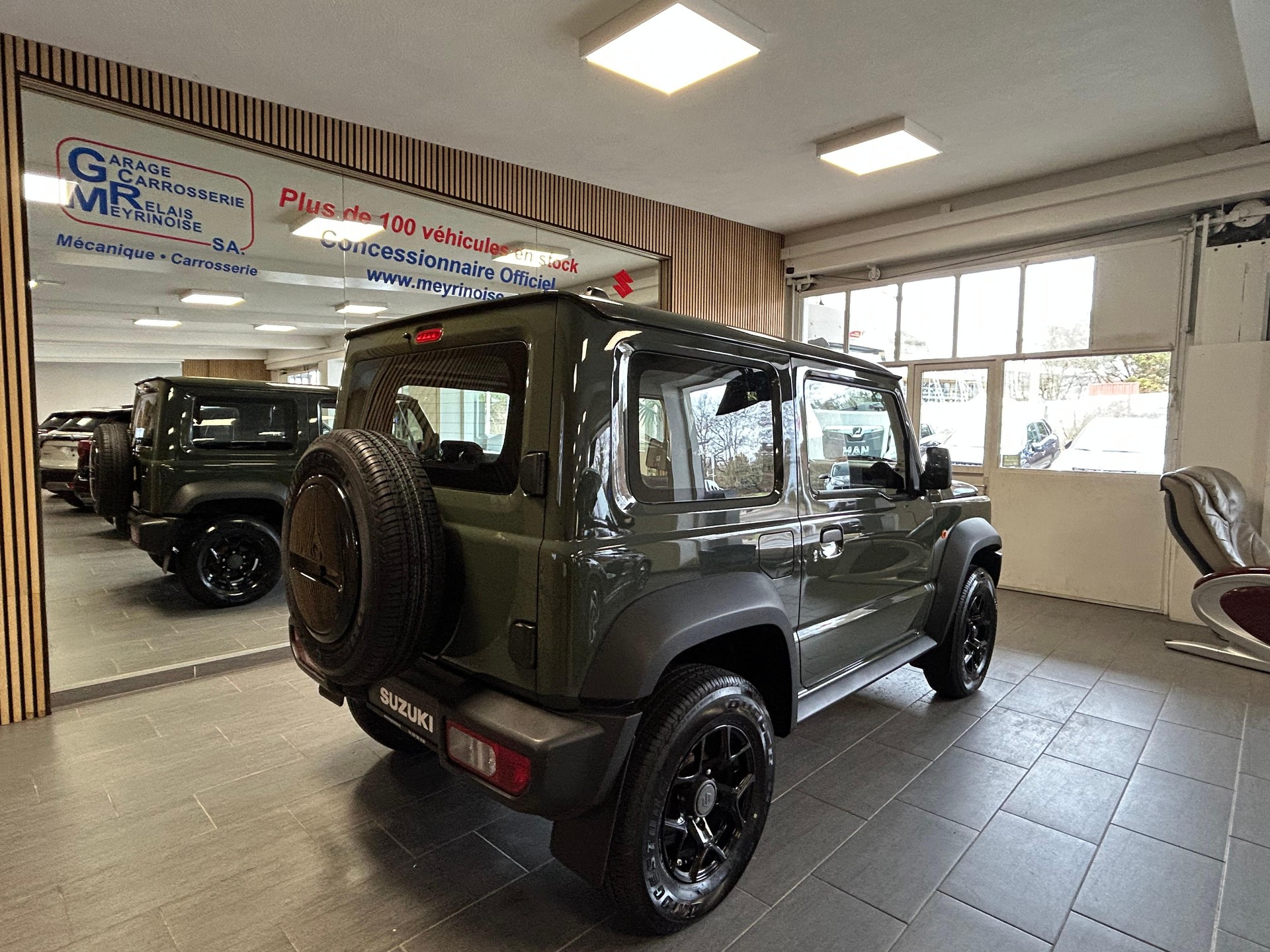 SUZUKI Jimny 1.5 Unico 4 PLACES/4 SITZE-image-7