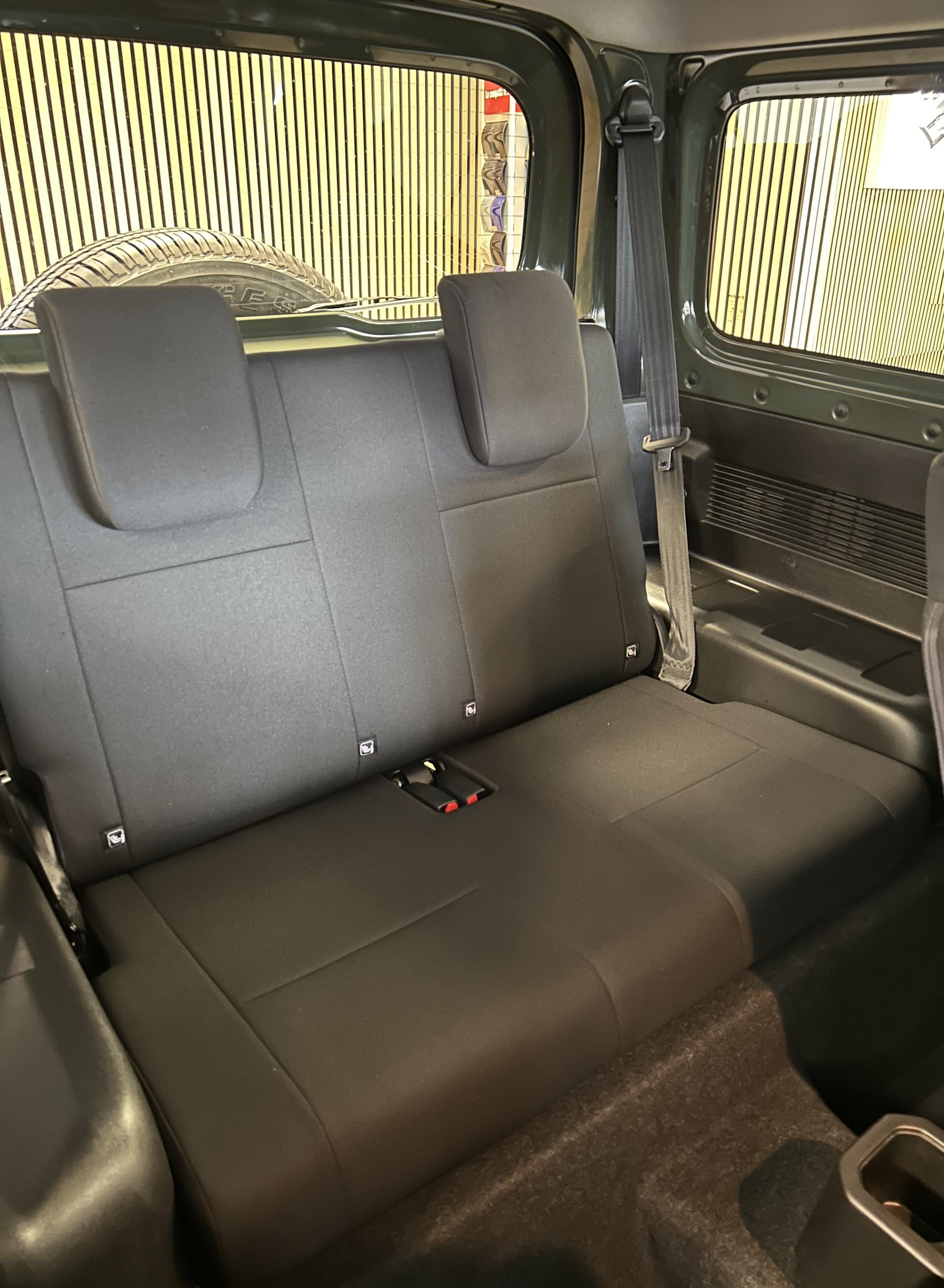 SUZUKI Jimny 1.5 Unico 4 PLACES/4 SITZE-image-16
