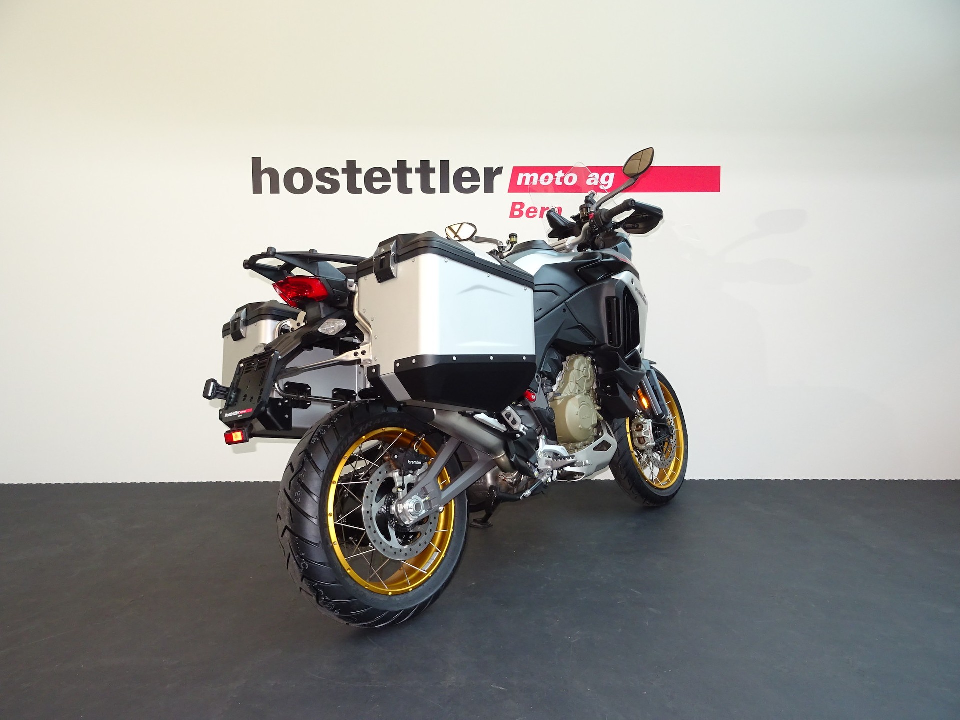 DUCATI Multistrada V4 Rally Travel & Radar-showroom-element-3