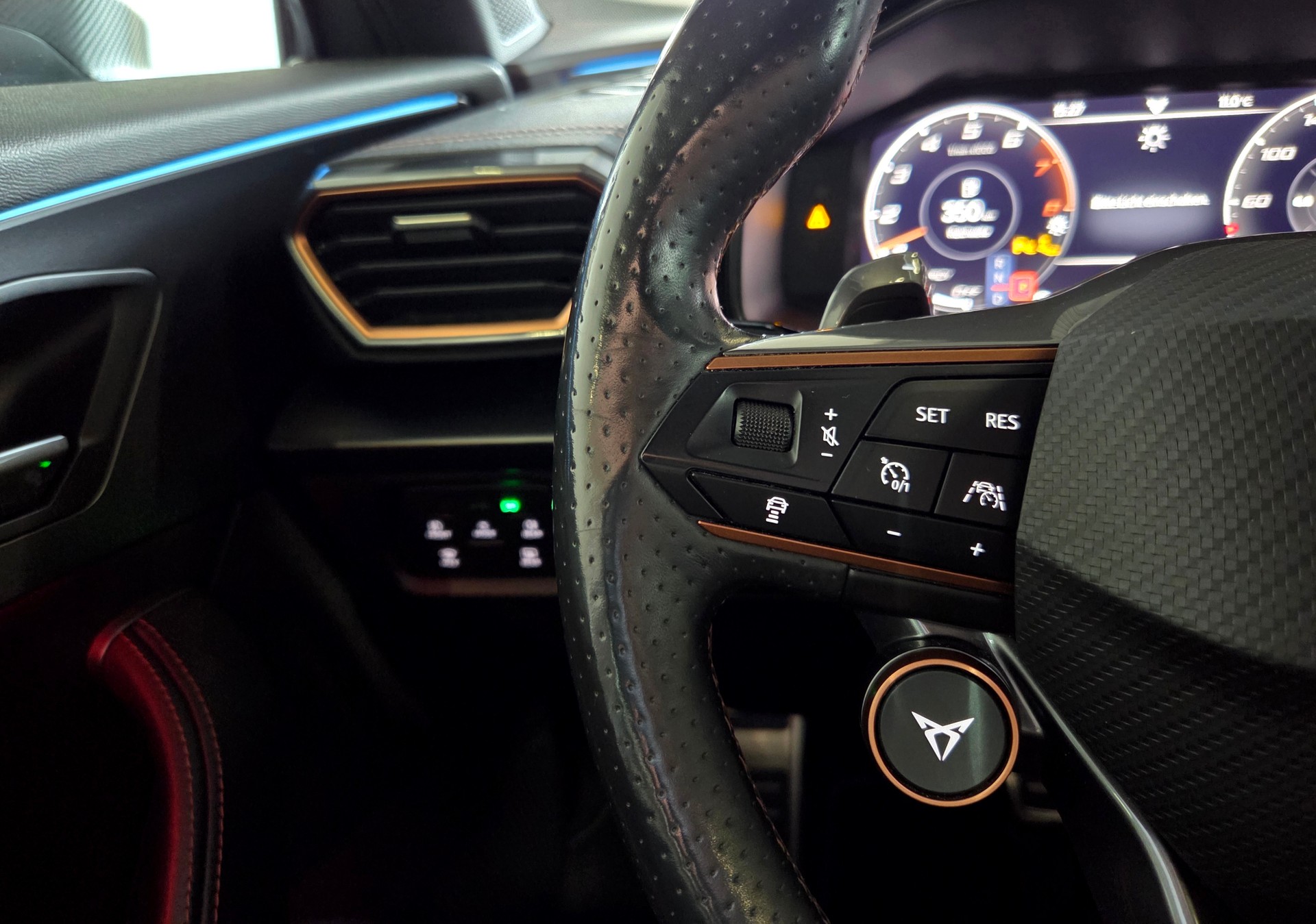 CUPRA Formentor 2.0 TSI VZ 4Drive DSG ABT 370-image-8