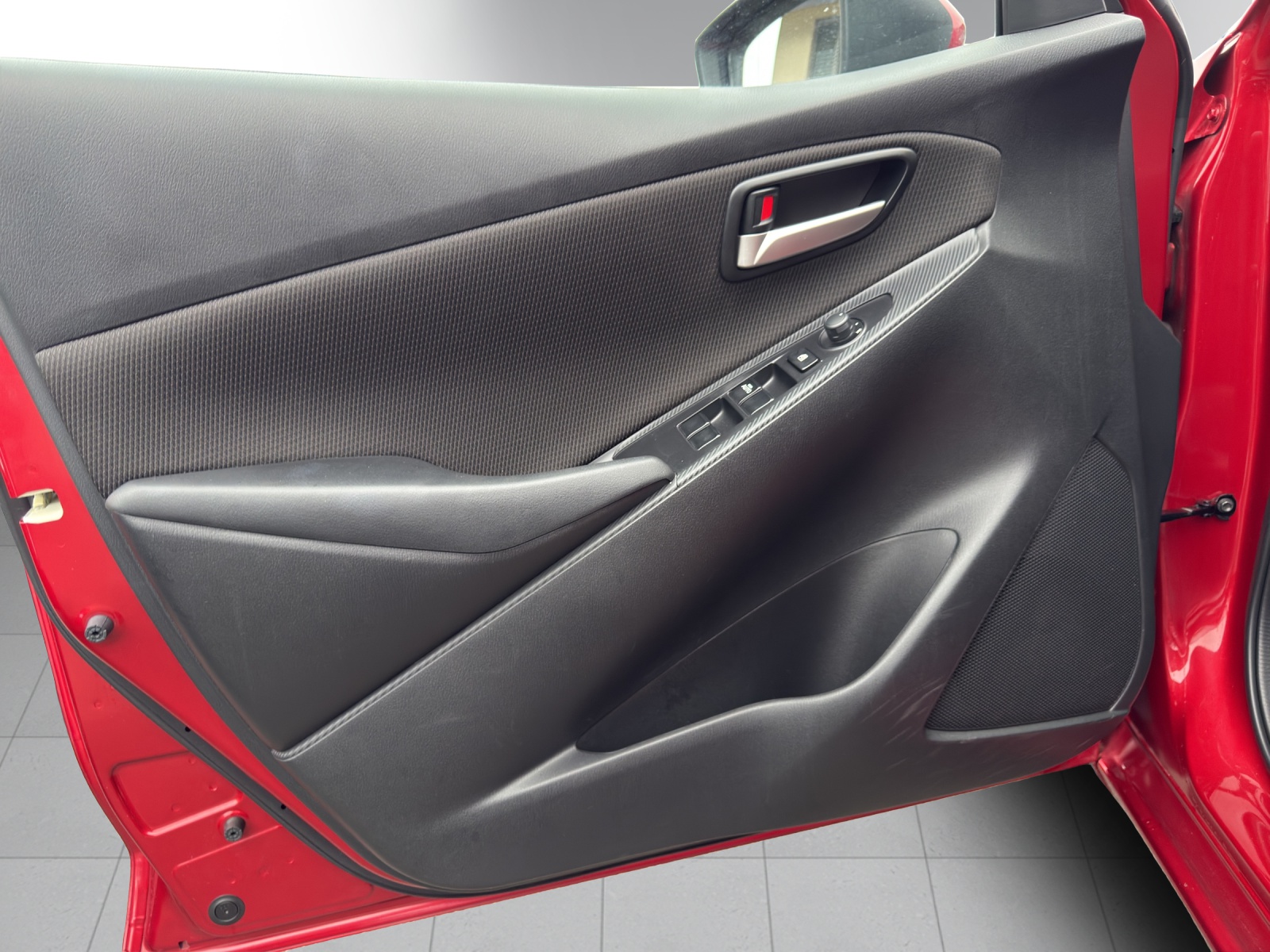 Image MAZDA 2 2 SKYACTIV-G 90 Ambition Automat