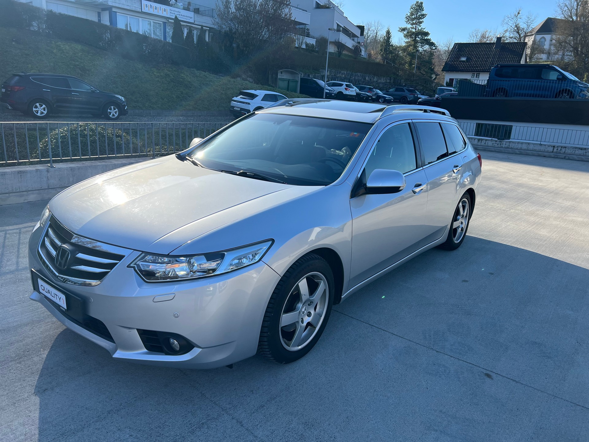 HONDA Accord Tourer 2.2 i-CTDi Executive Automatic-image-1