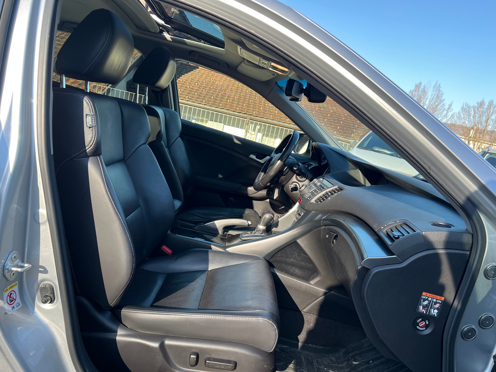 HONDA Accord Tourer 2.2 i-CTDi Executive Automatic-image-15