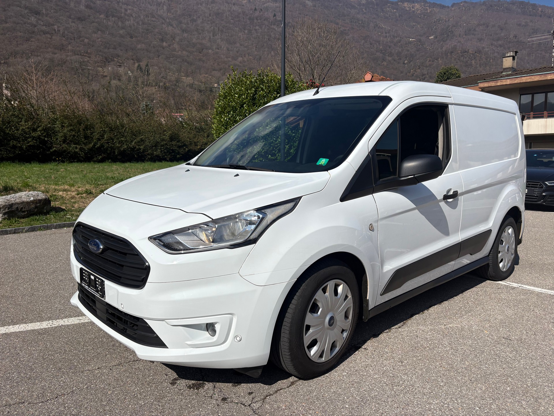FORD Transit Connect Van T200 1.0 EcoBoost Trend-image-6