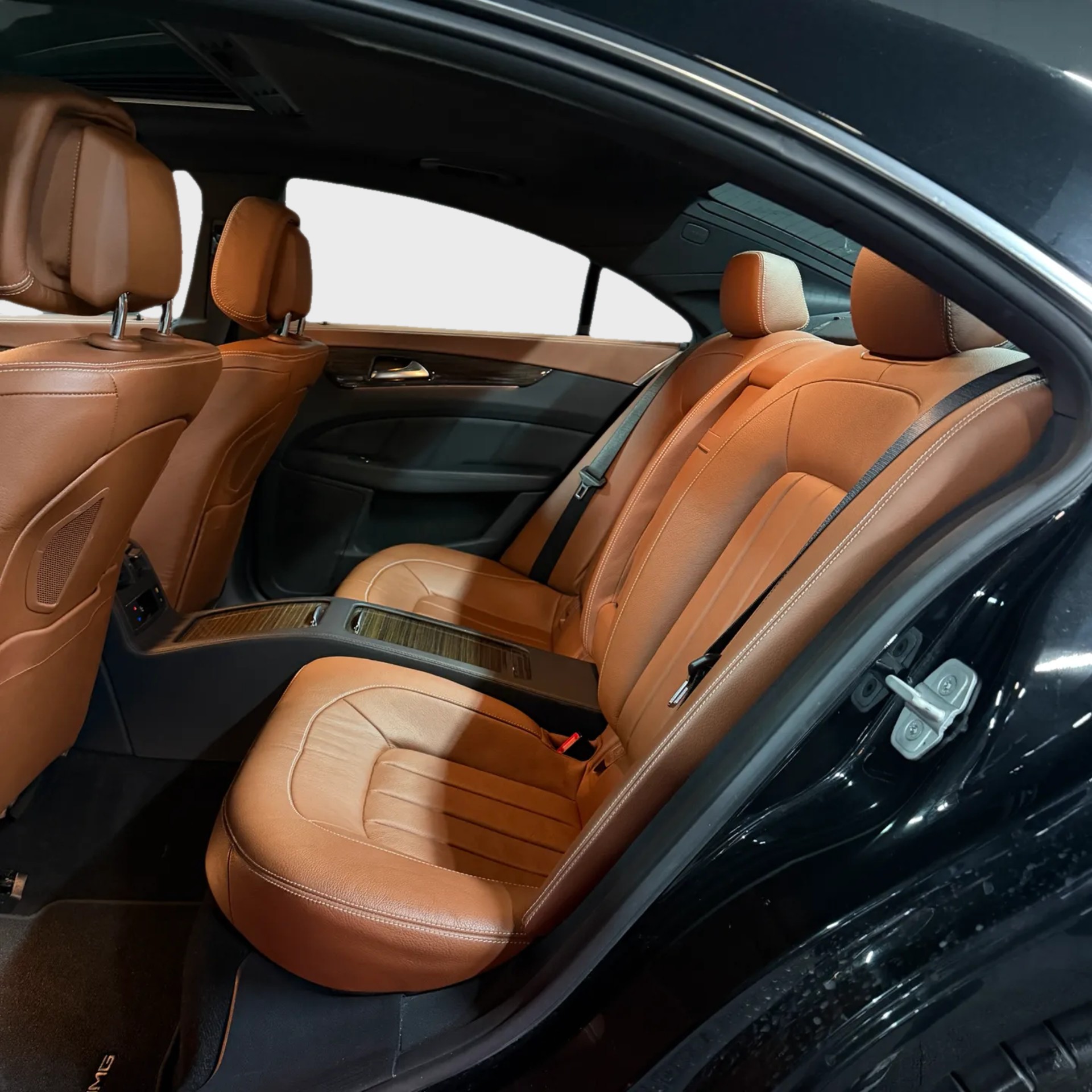 MERCEDES-BENZ CLS 350 BlueTEC 4Matic 7G-Tronic-image-11