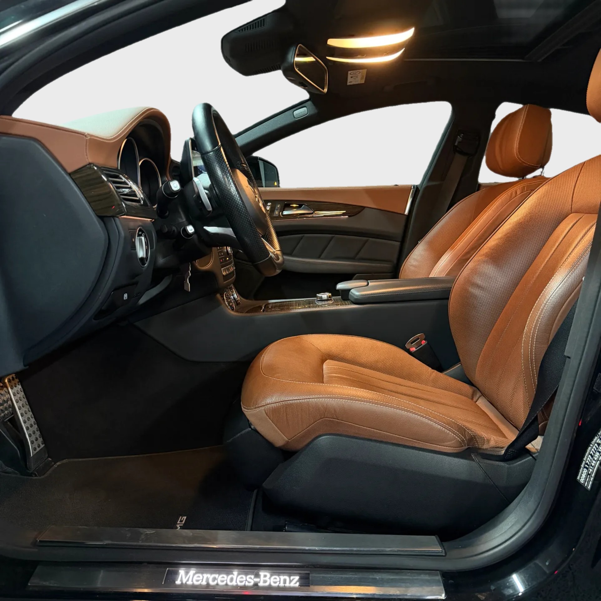 MERCEDES-BENZ CLS 350 BlueTEC 4Matic 7G-Tronic-image-7