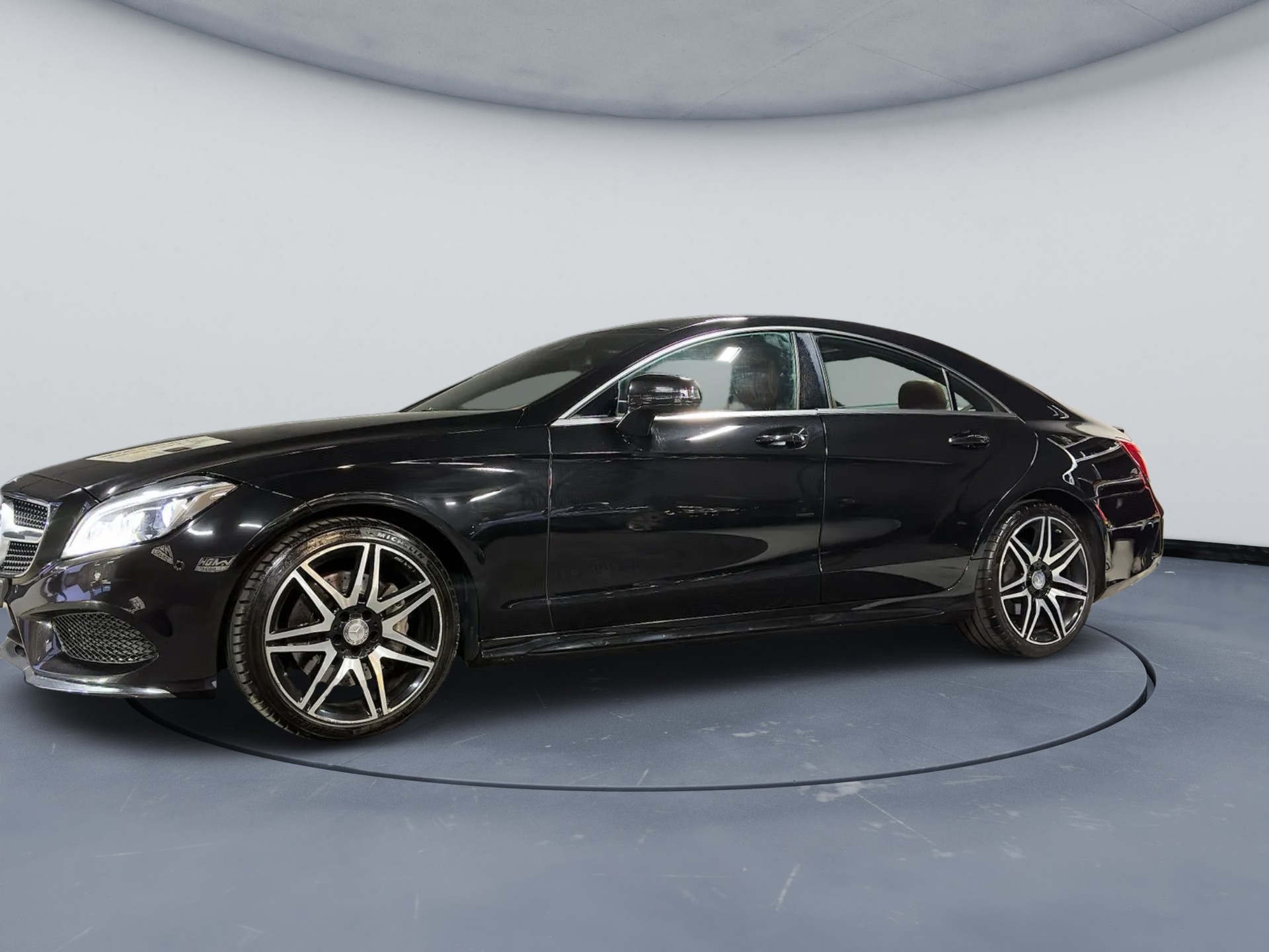 MERCEDES-BENZ CLS 350 BlueTEC 4Matic 7G-Tronic-image-2