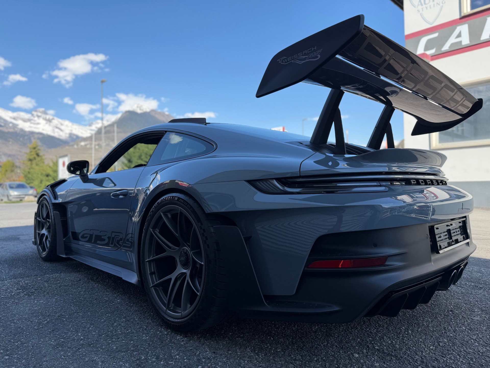 PORSCHE 911 GT3 RS Weissach-image-5
