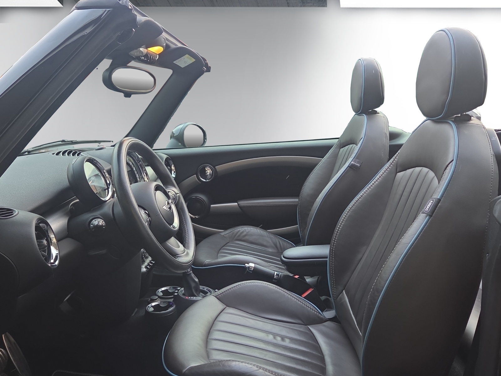 MINI Cooper S Cabriolet Steptronic-image-11