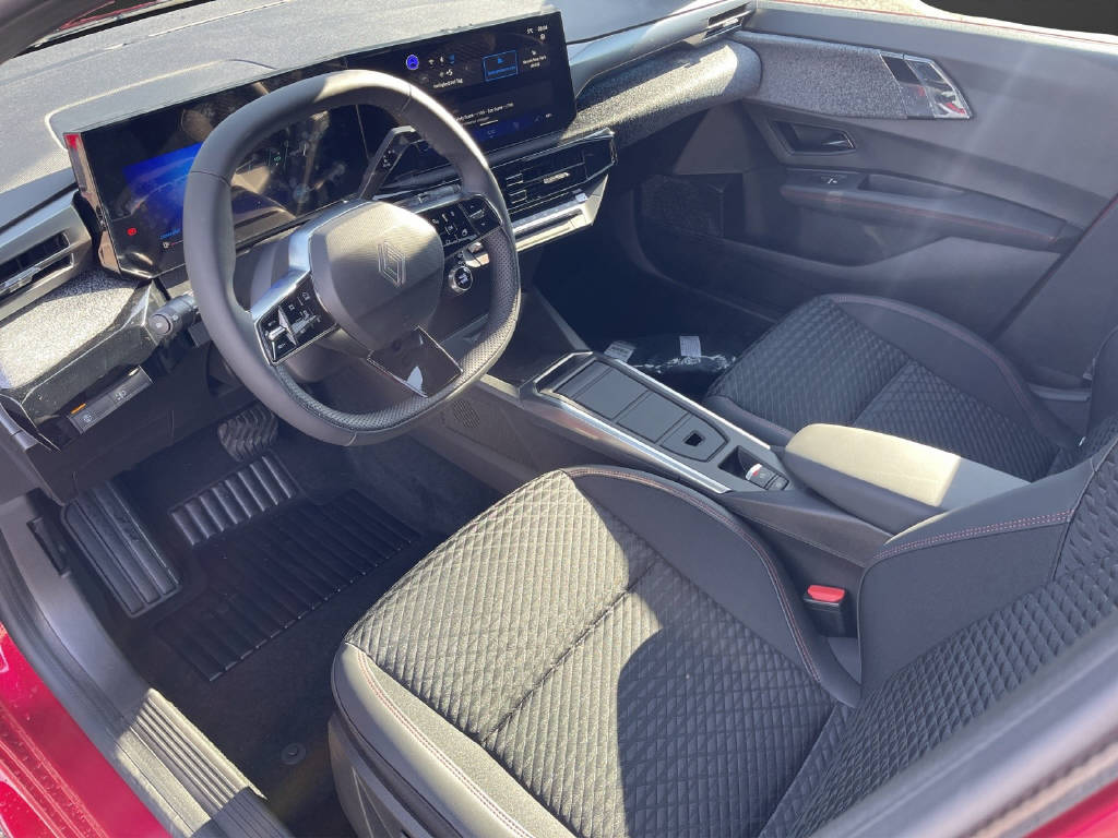 RENAULT Clio 1.8 E-Tech techno-image-7
