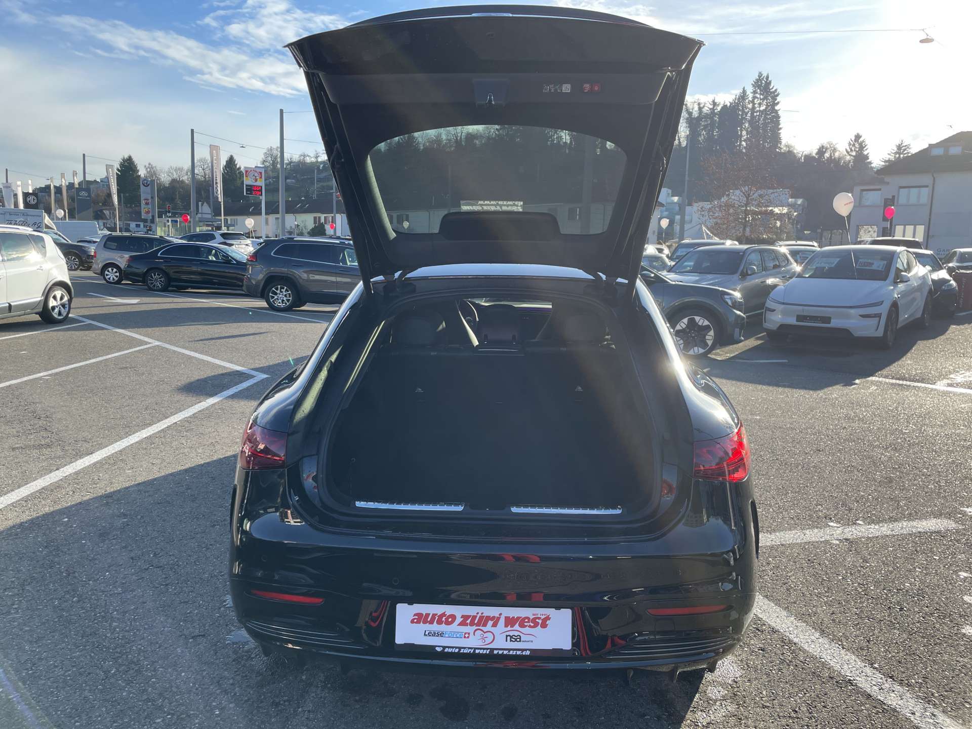 MERCEDES-BENZ EQS 53 4Matic+ 658PS Automat-image-7