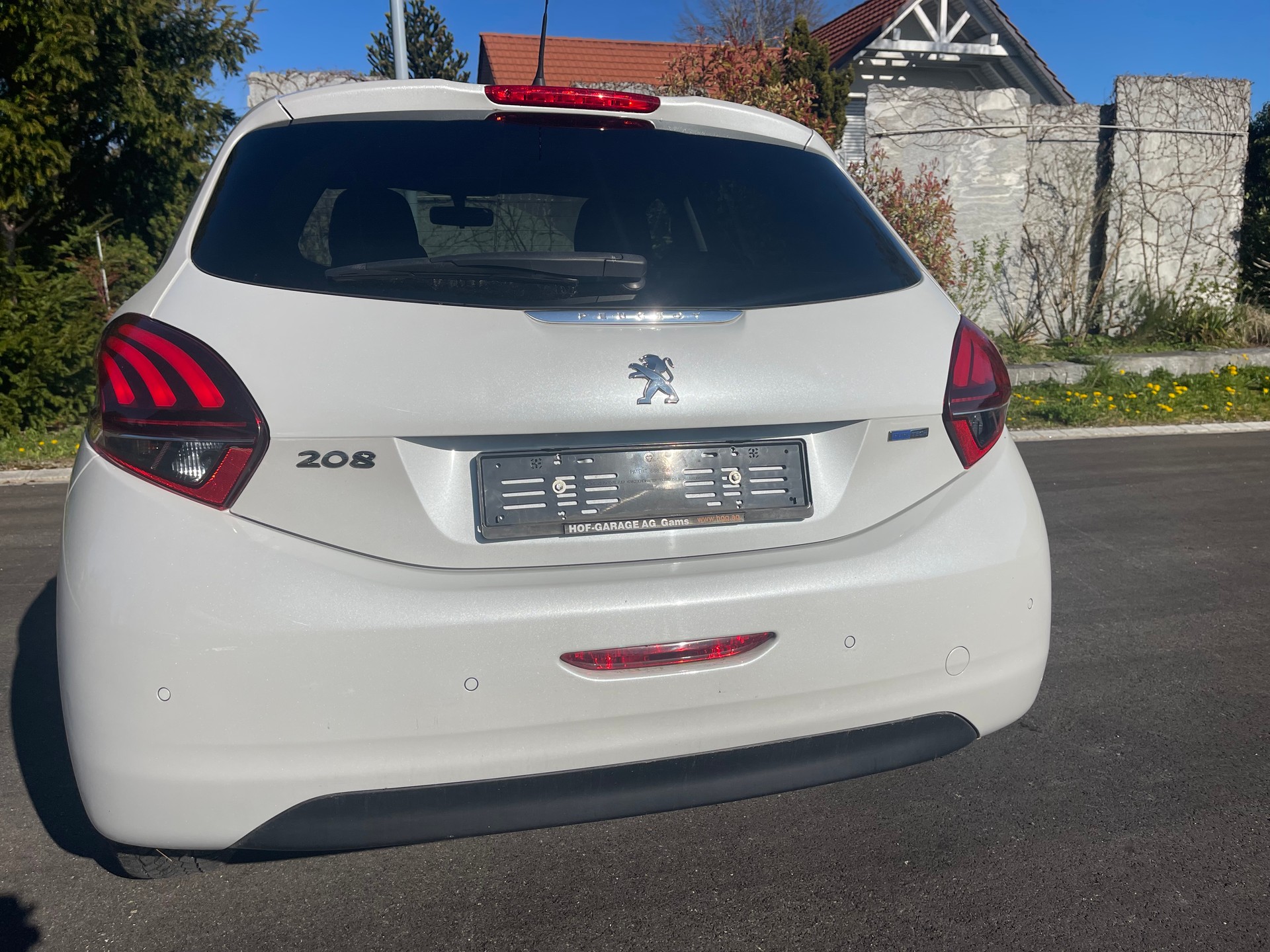 PEUGEOT 208 1.2 PureTech Access-image-4