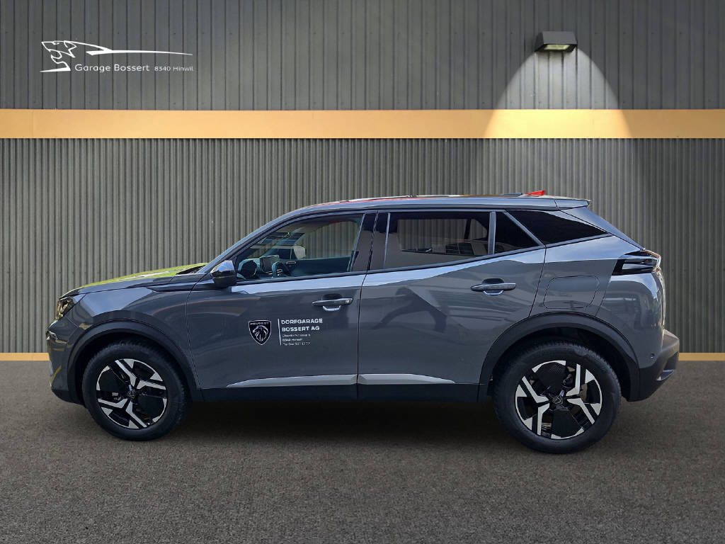 PEUGEOT 2008 1.2 mHY 110PS Allure-image-7