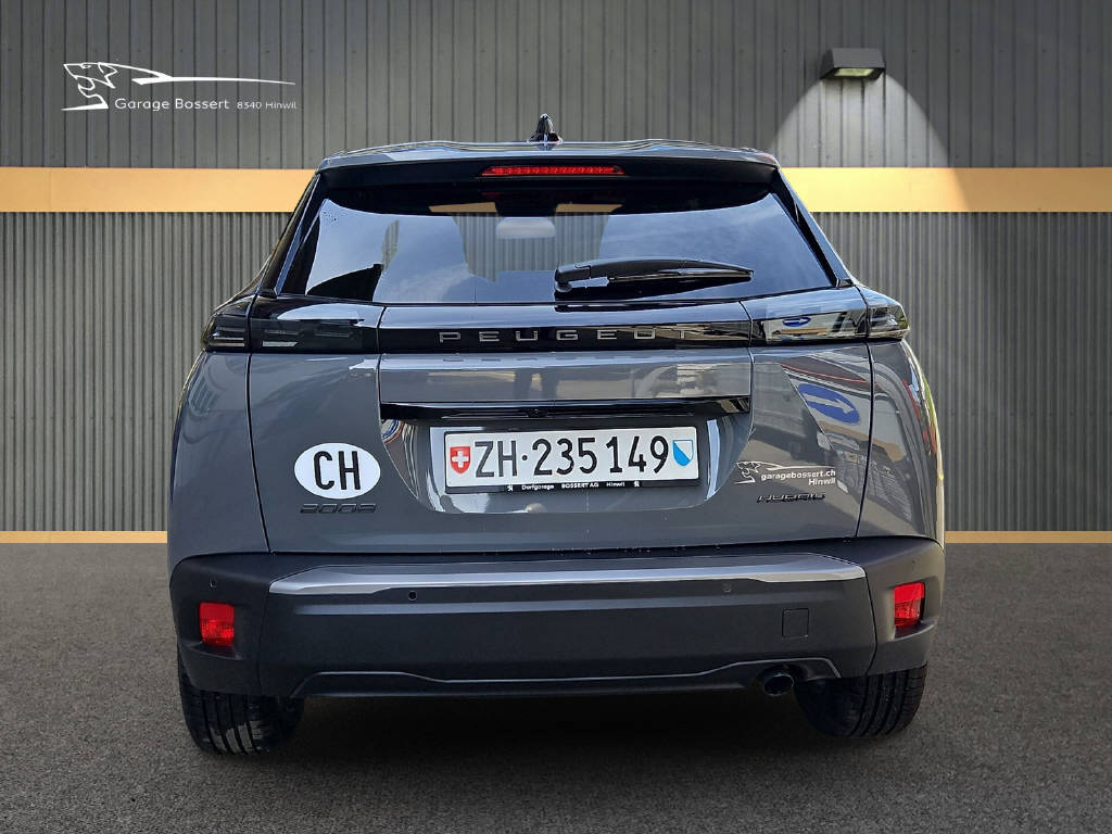 PEUGEOT 2008 1.2 mHY 110PS Allure-image-5