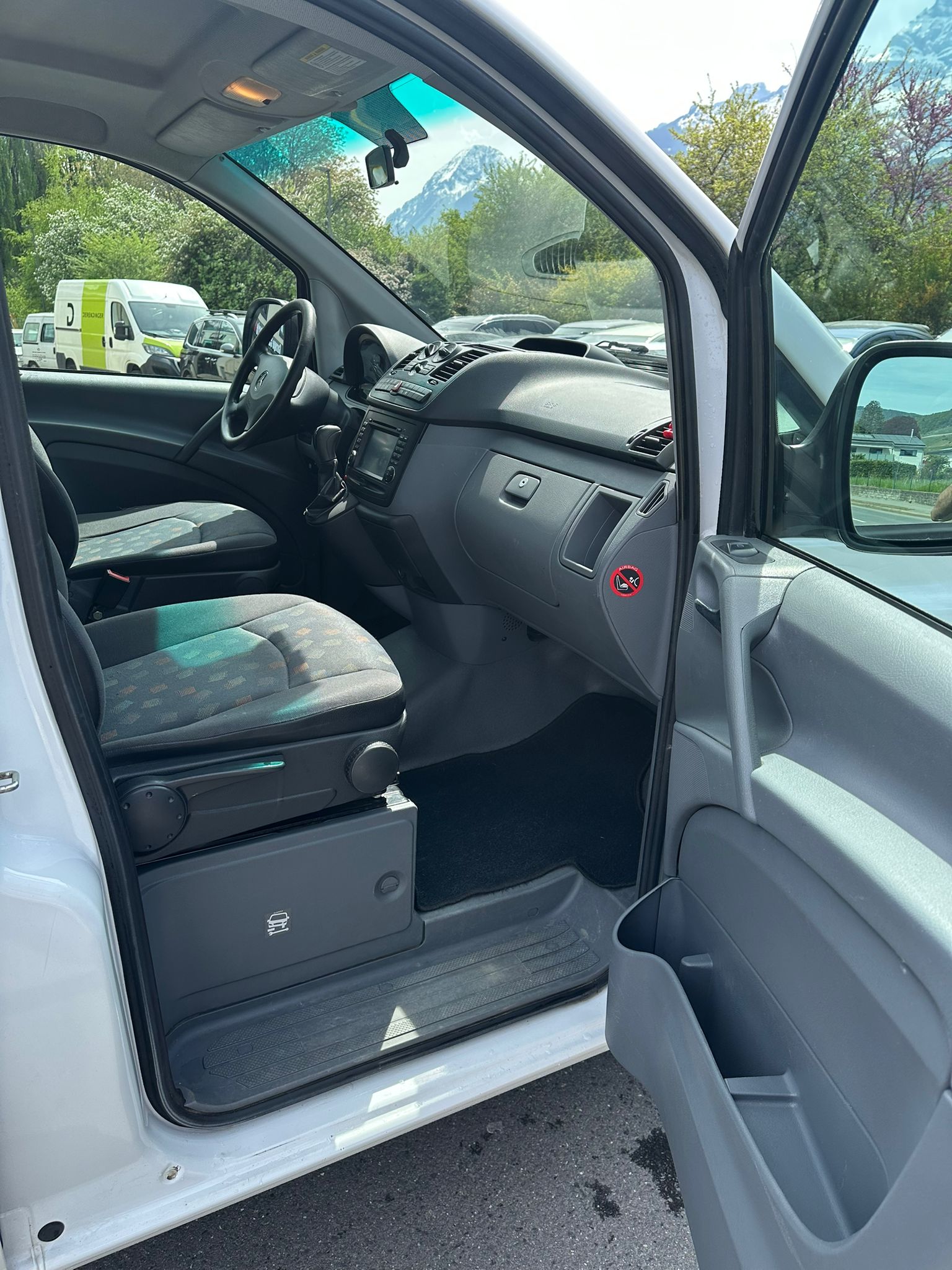 MERCEDES-BENZ Vito 115 CDI 4x4-image-10