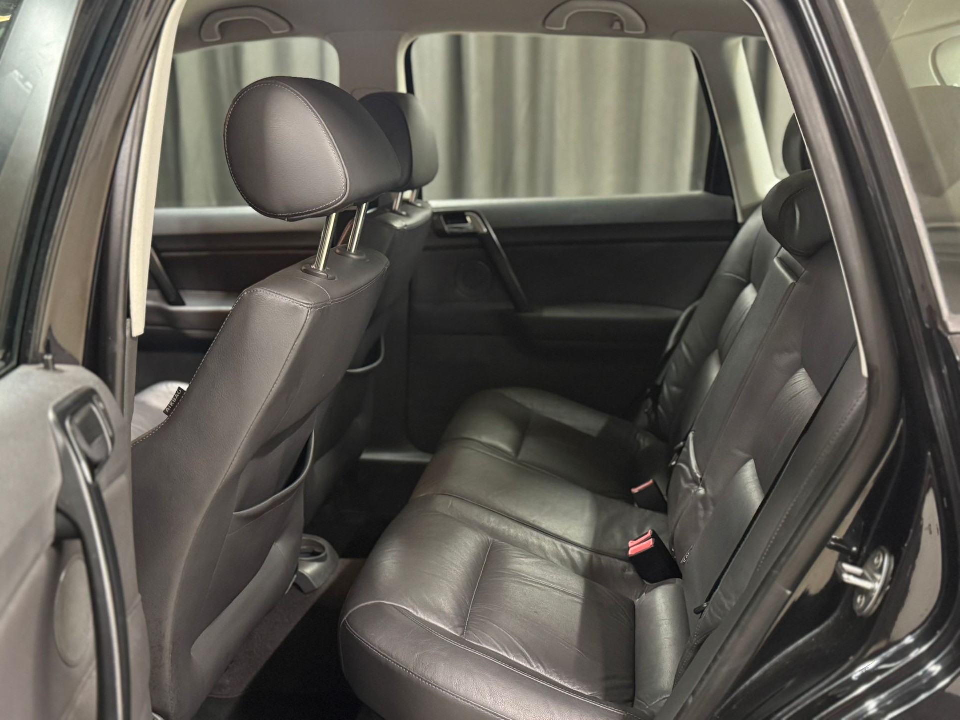 VW Polo 1.4 16V FSI Highline-image-8
