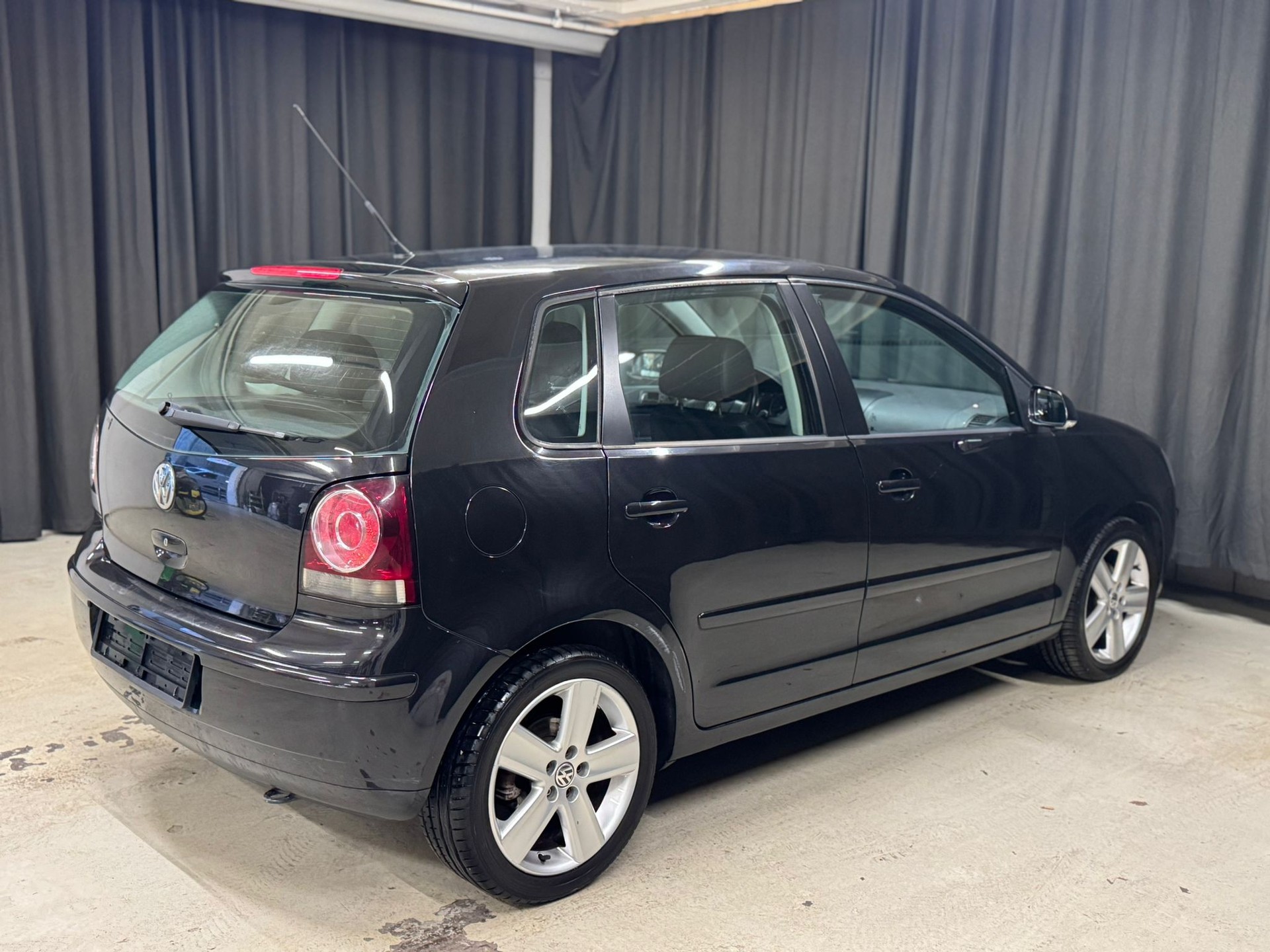 VW Polo 1.4 16V FSI Highline-image-3