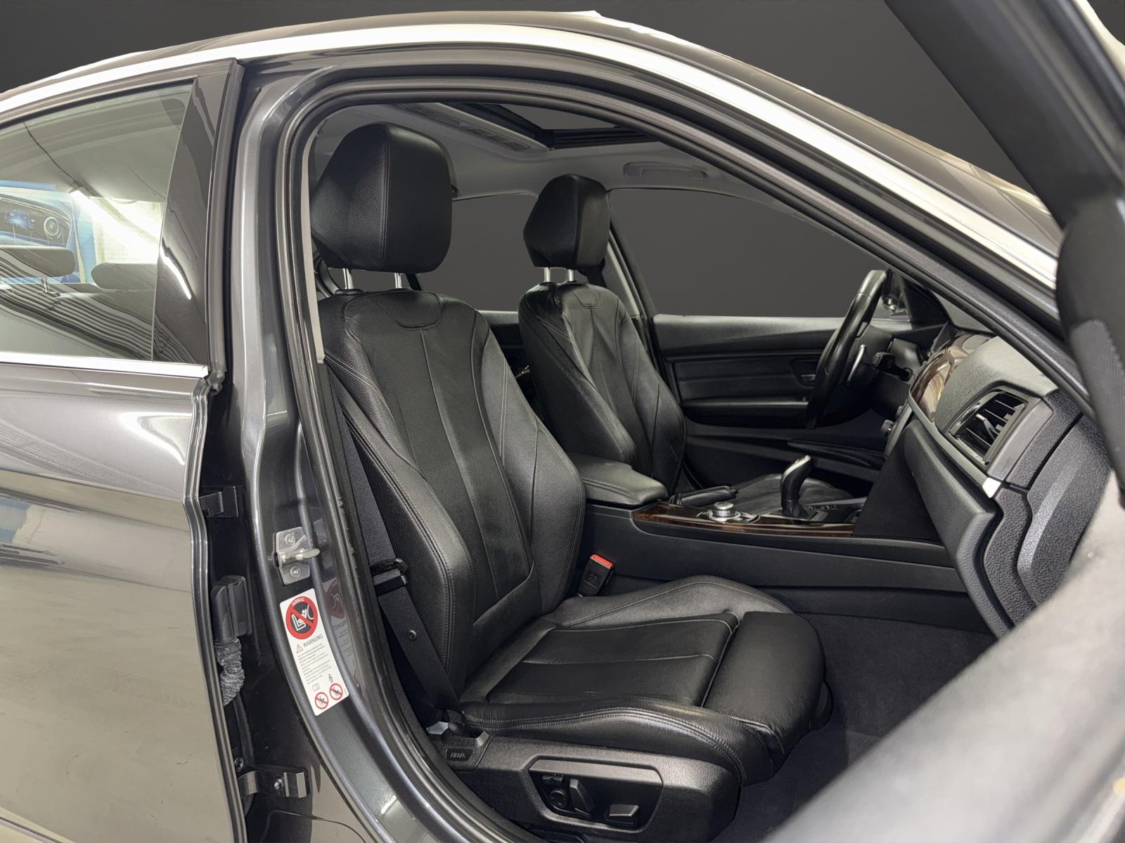BMW ActiveHybrid 3 Luxury Line Steptronic-image-7