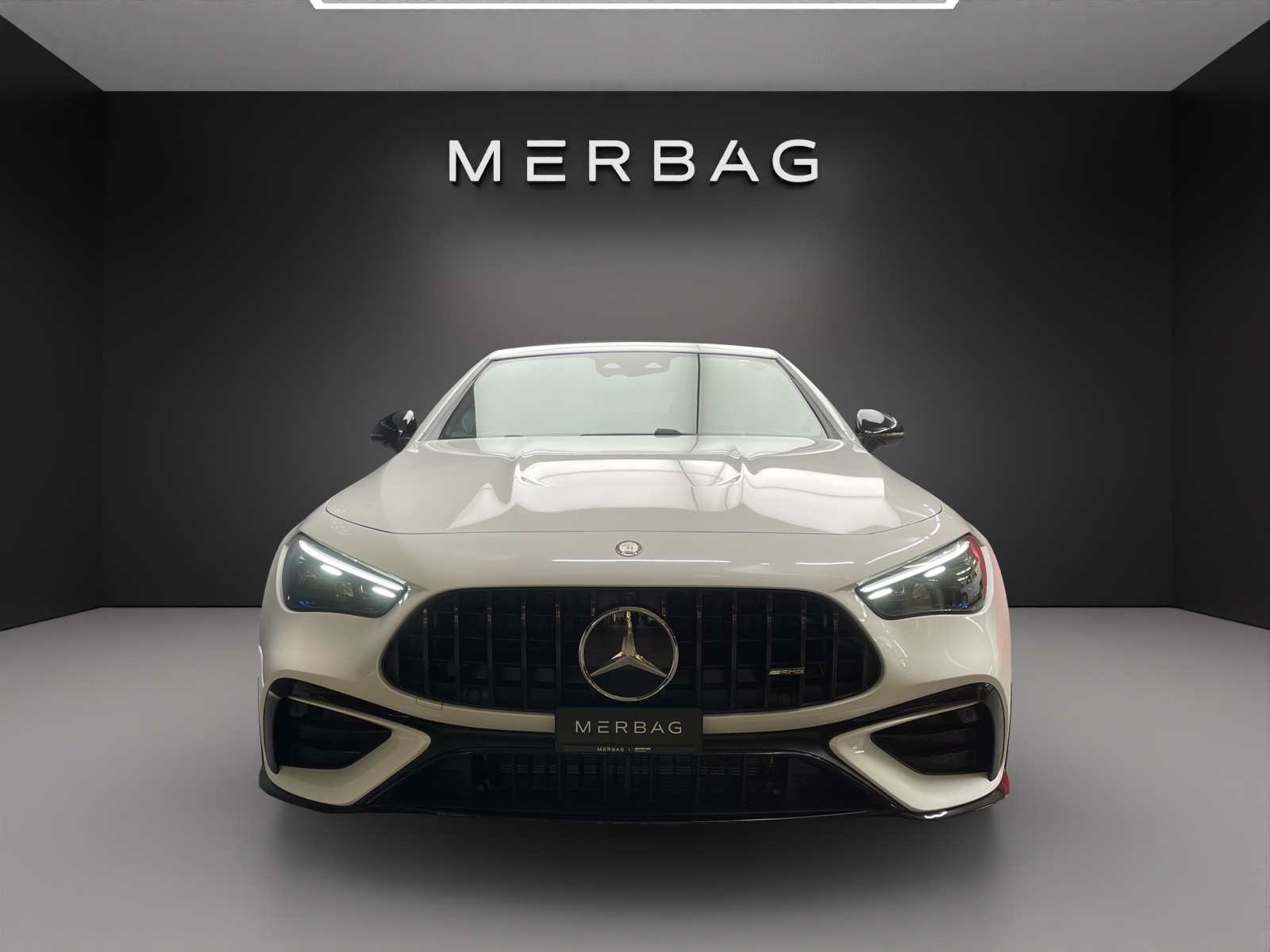 MERCEDES-BENZ AMG CLE 53 4MATIC+ Cabriolet-image-5