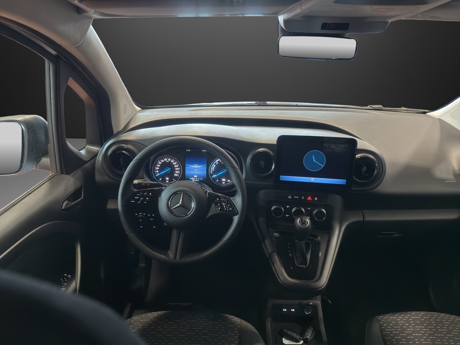 MERCEDES-BENZ eCitan 45kWh Base-image-8