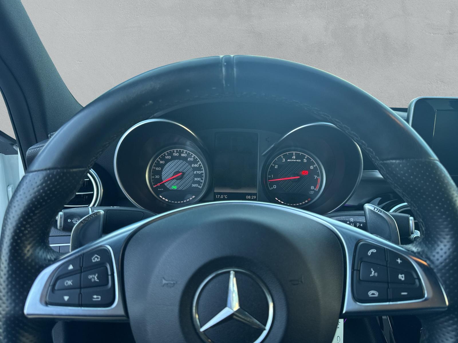 MERCEDES-BENZ C 63 AMG-image-17