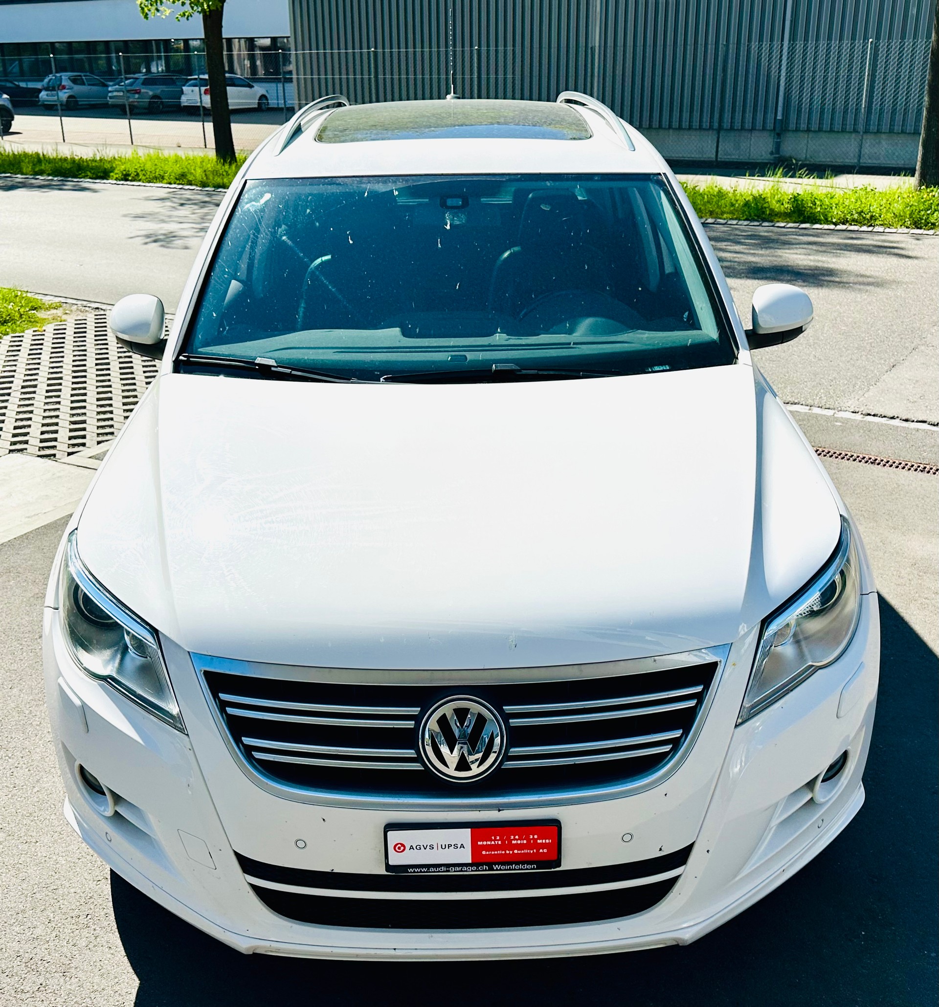 VW Tiguan 2.0 TSI Sport&Style-image-8