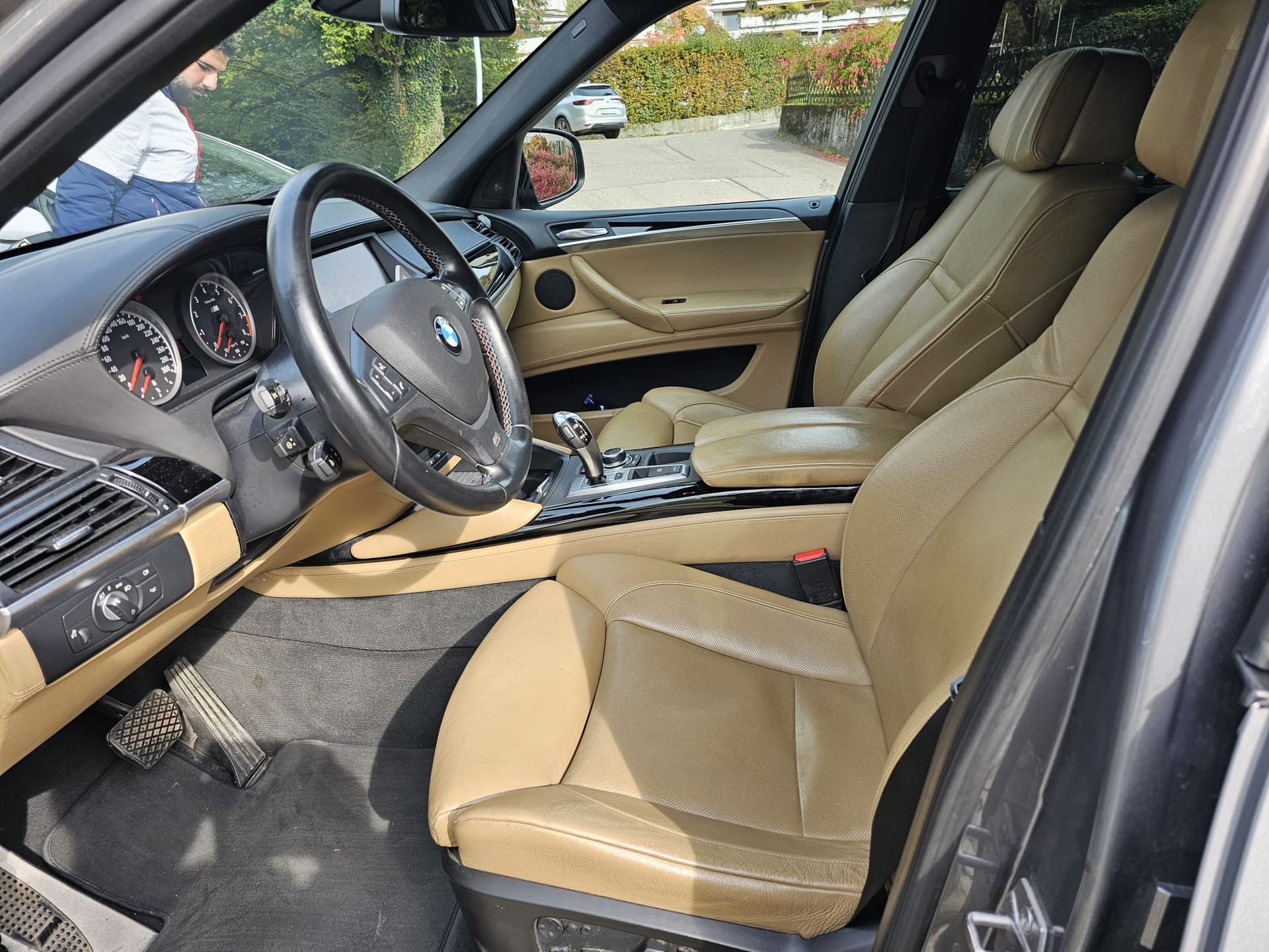 BMW X5 xDrive M Steptronic-image-8