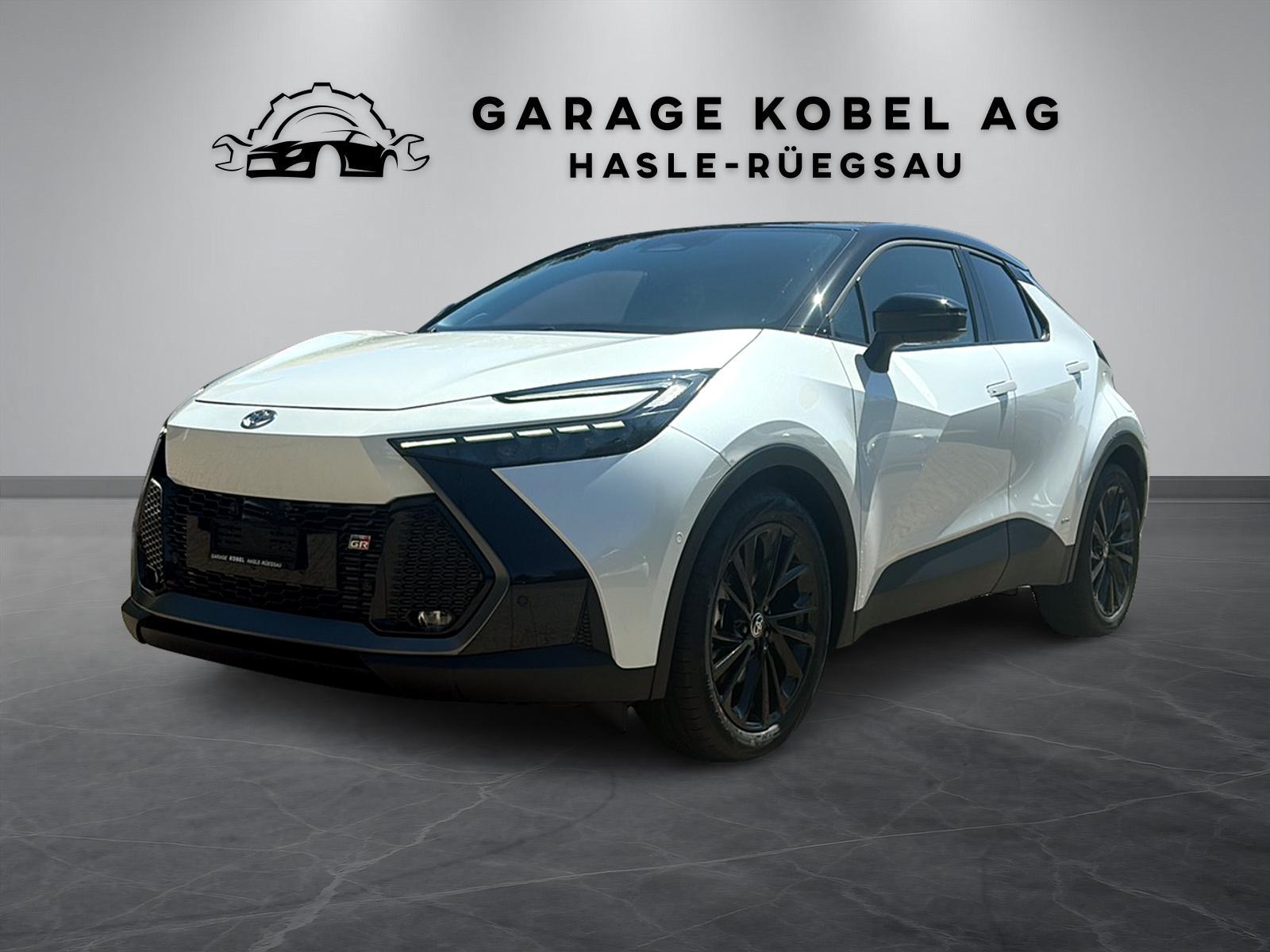 TOYOTA C-HR 2.0 HSD CVT GR Sport 4WD — slika 1