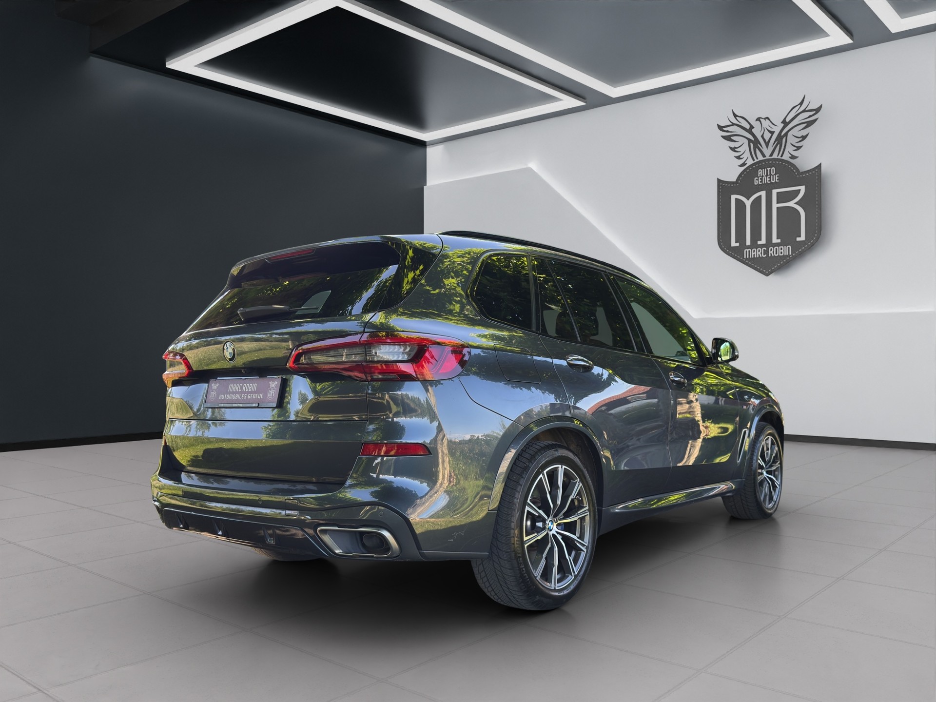 BMW X5 xDrive M50d Steptronic-showroom-element-2
