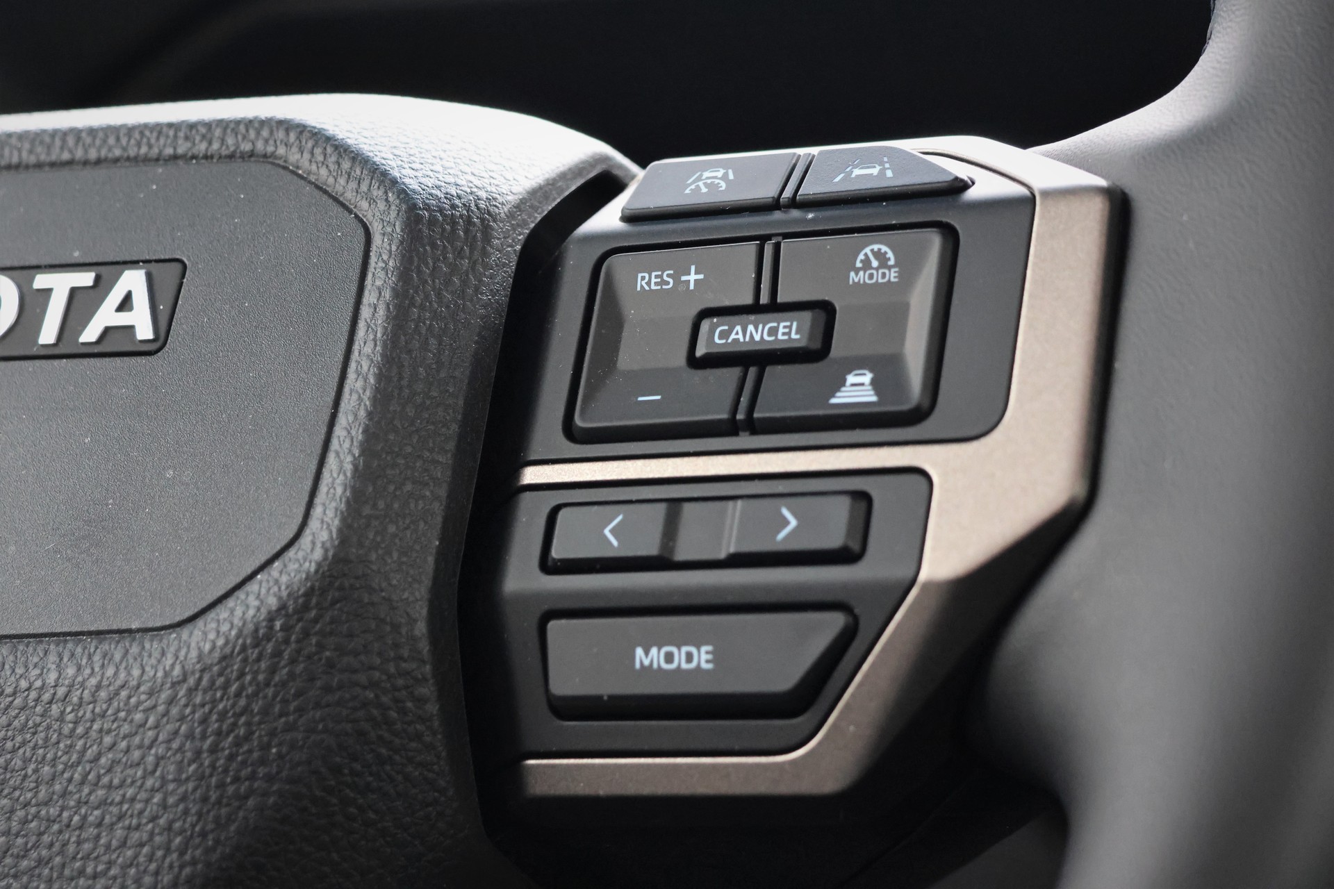 TOYOTA Land Cruiser 2.8TD 48V Style (CH)-image-19