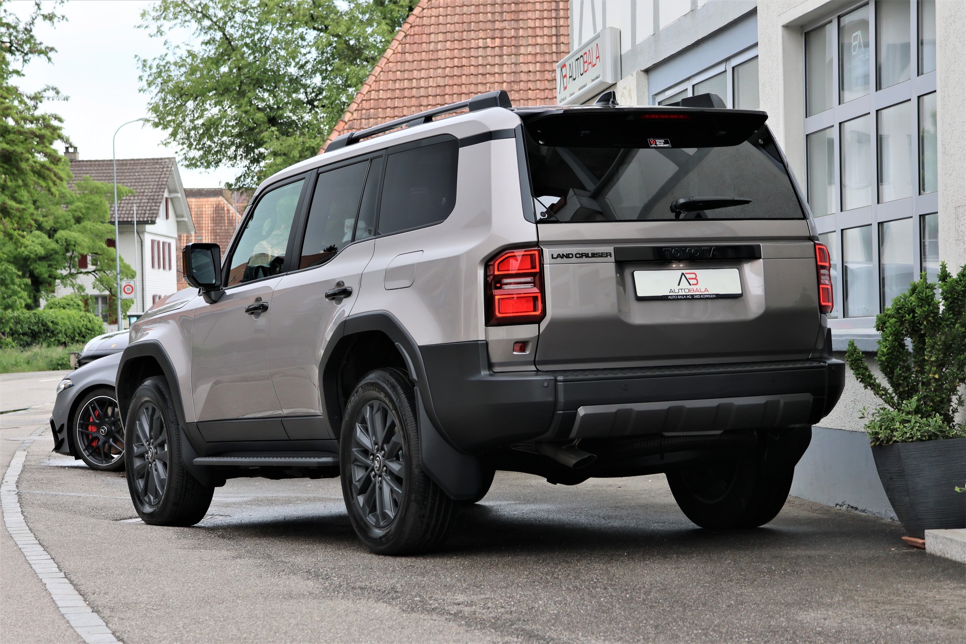 TOYOTA Land Cruiser 2.8TD 48V Style (CH)-image-2