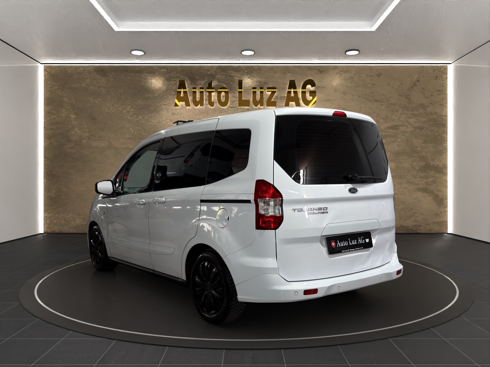 FORD Tourneo Courier 1.0 SCTi Trend-image-4