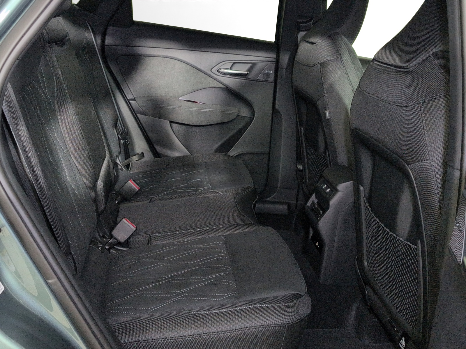 AUDI Q3 Sportback TFSI quattro 150 kW S tronic-image-8