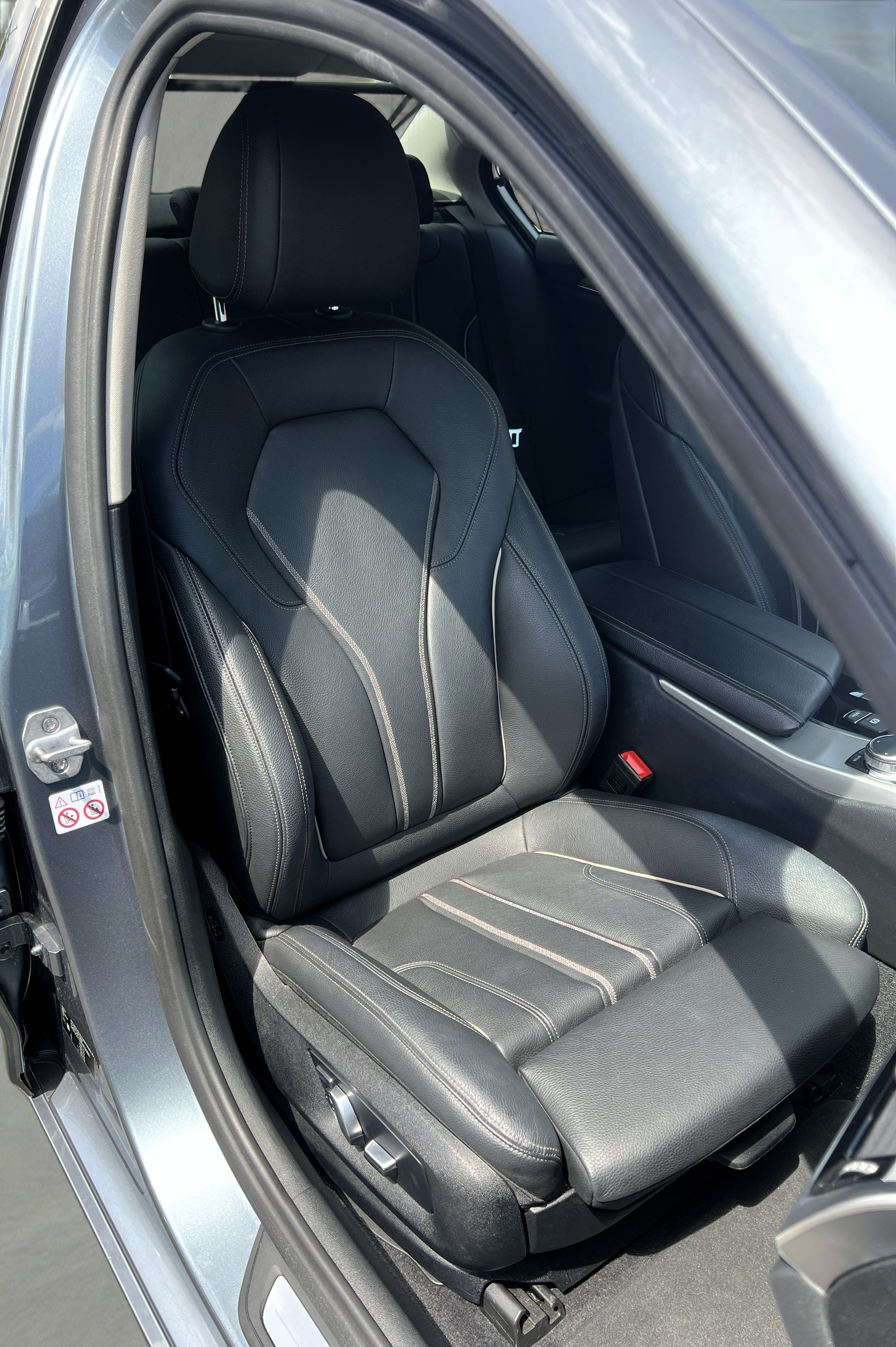 BMW 520d xDrive Sport Line Steptronic-image-15