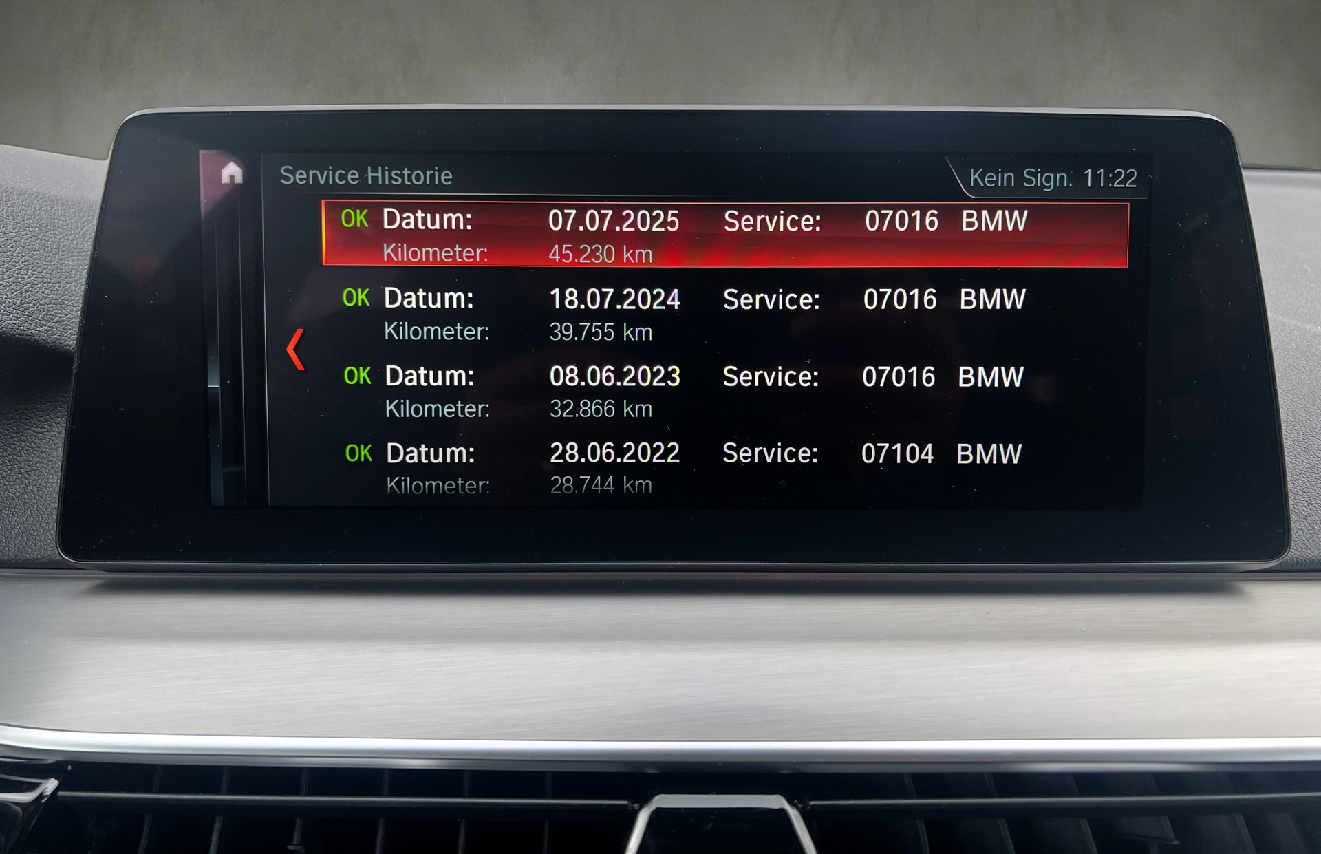 BMW 520d xDrive Sport Line Steptronic-image-23