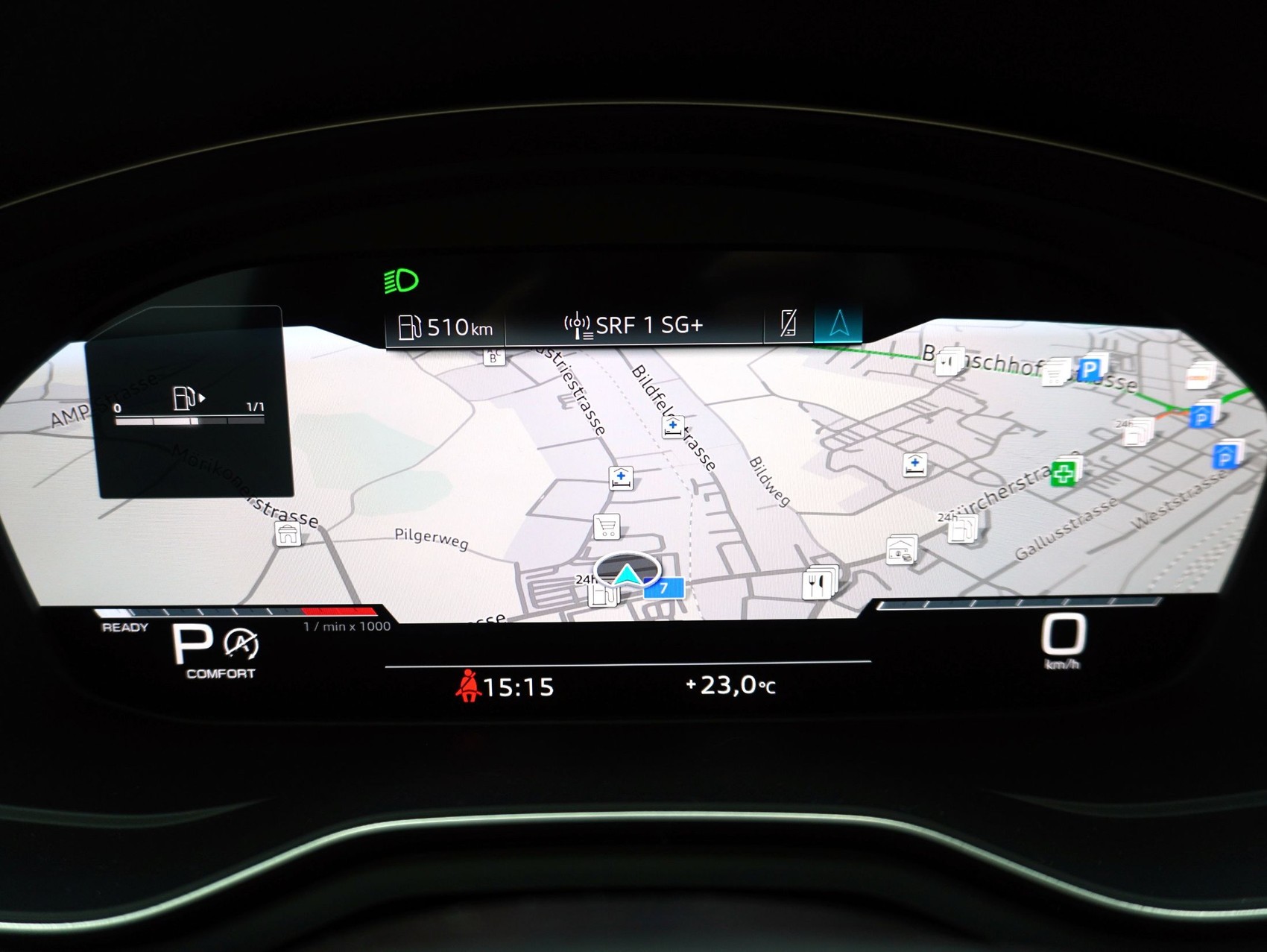 AUDI A4 40 TFSI S Line S-Tronic-image-16