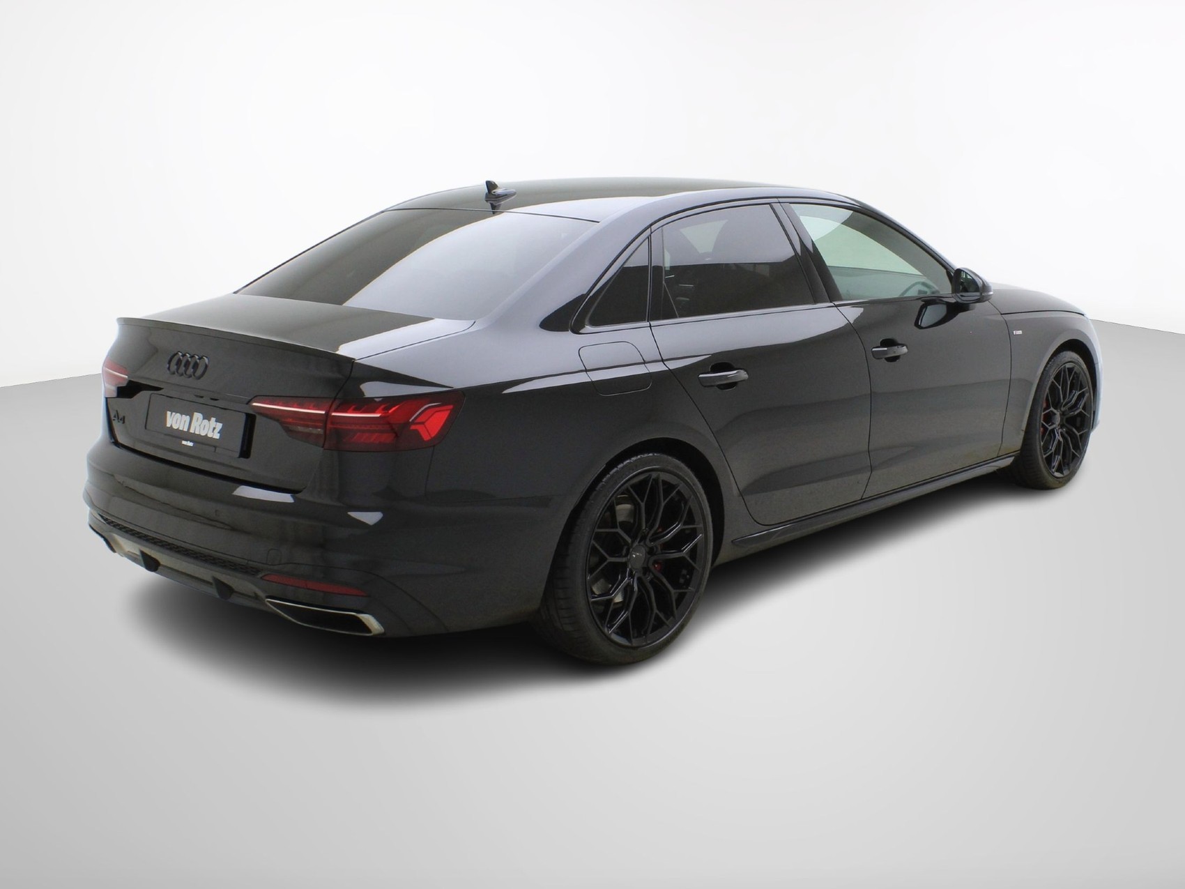 AUDI A4 40 TFSI S Line S-Tronic-image-4