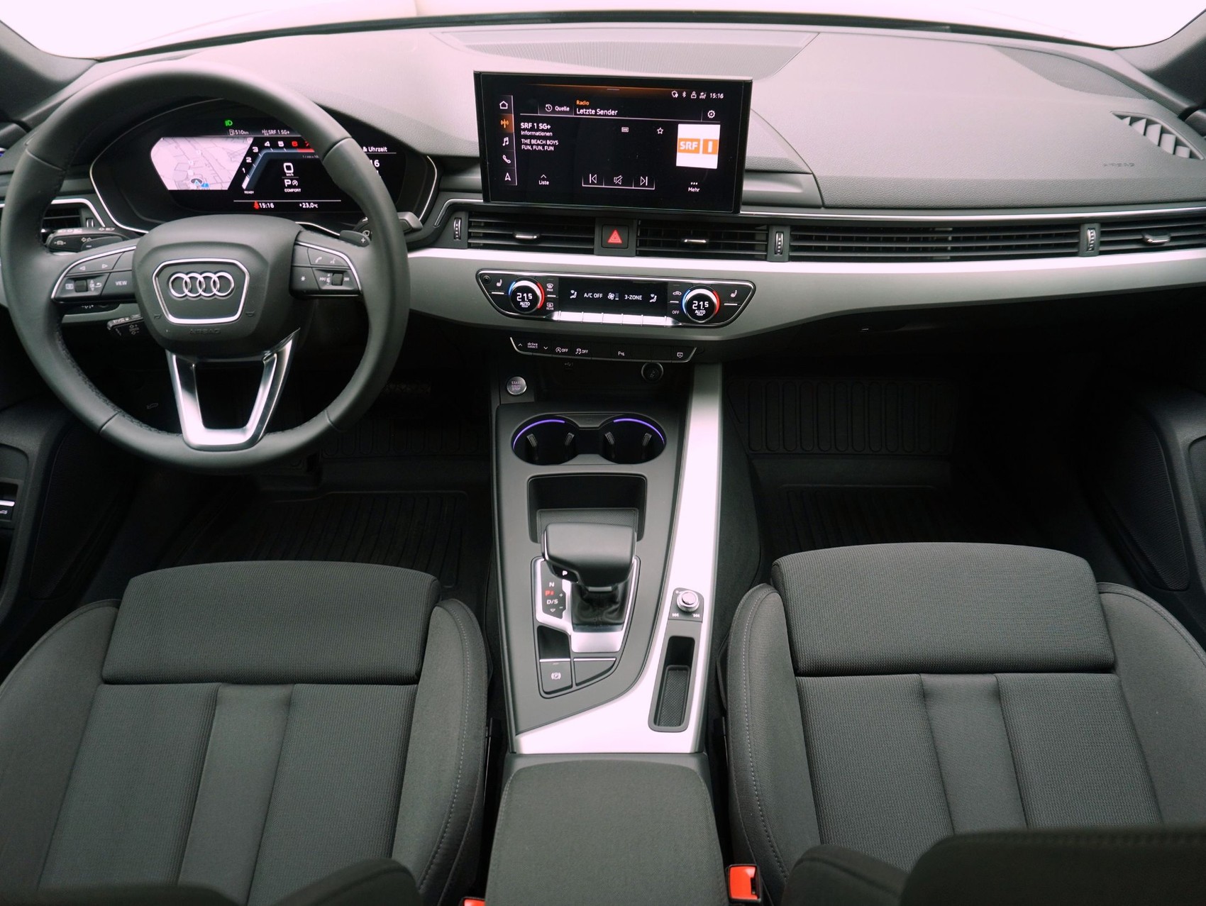 AUDI A4 40 TFSI S Line S-Tronic-image-13